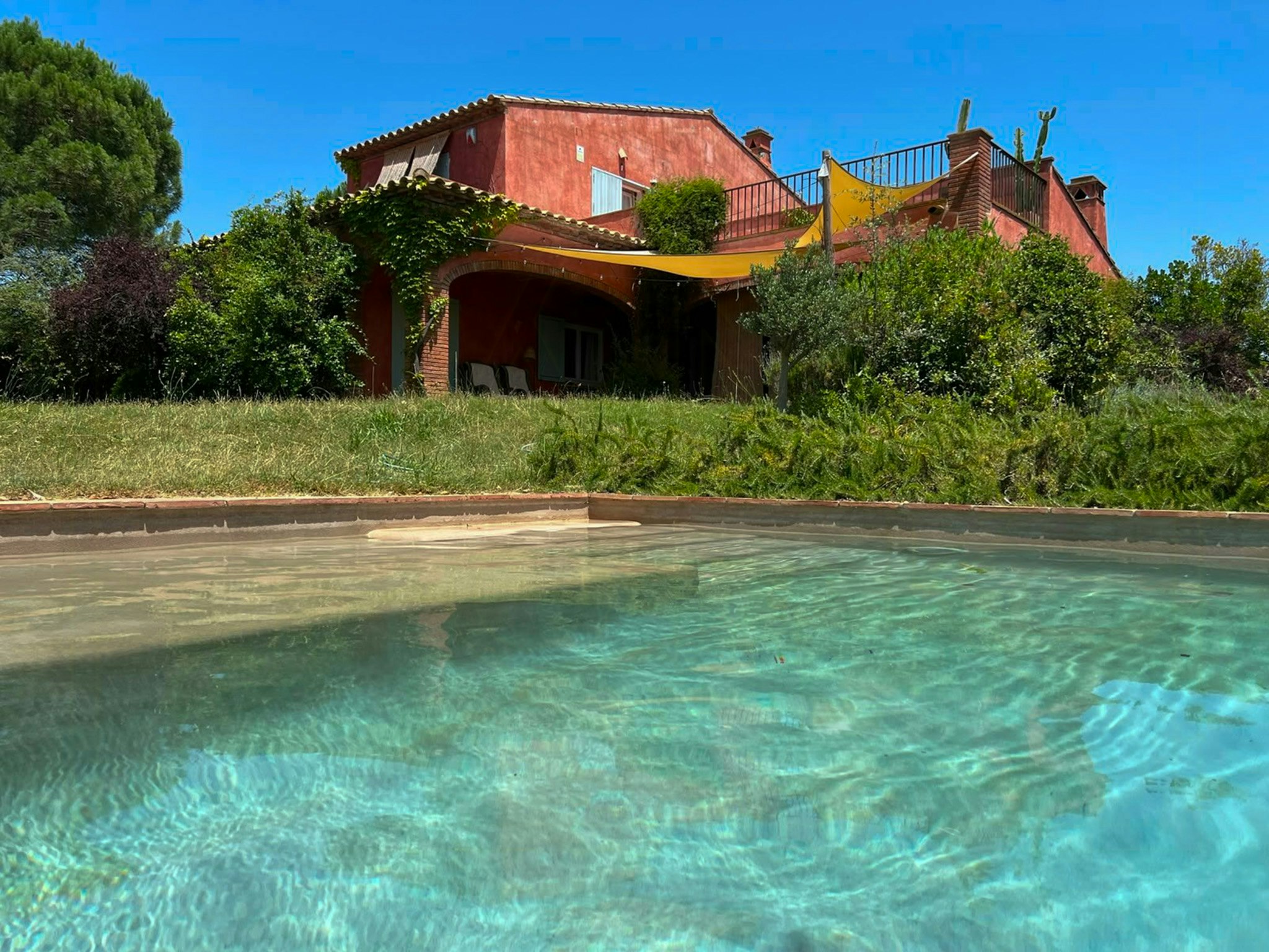 Peralada cover image