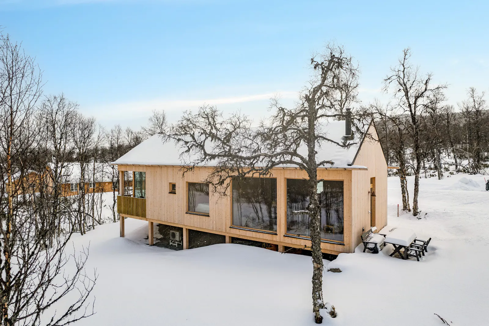 Fjällhus med utsikt över Hamrafjället – bild 2 av 24
