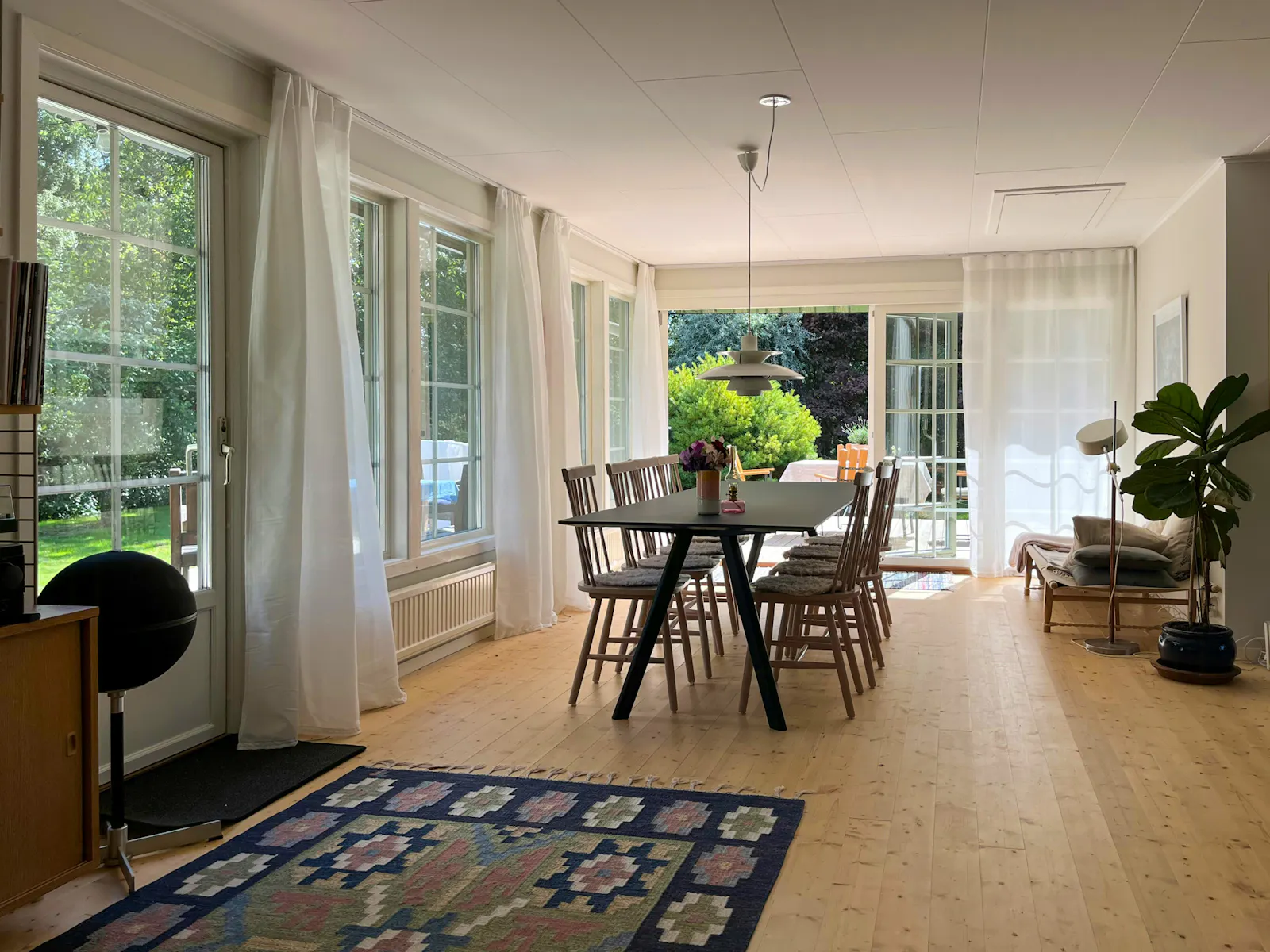 Modernt semesterhus nära havet i Ugglarp – bild 10 av 24