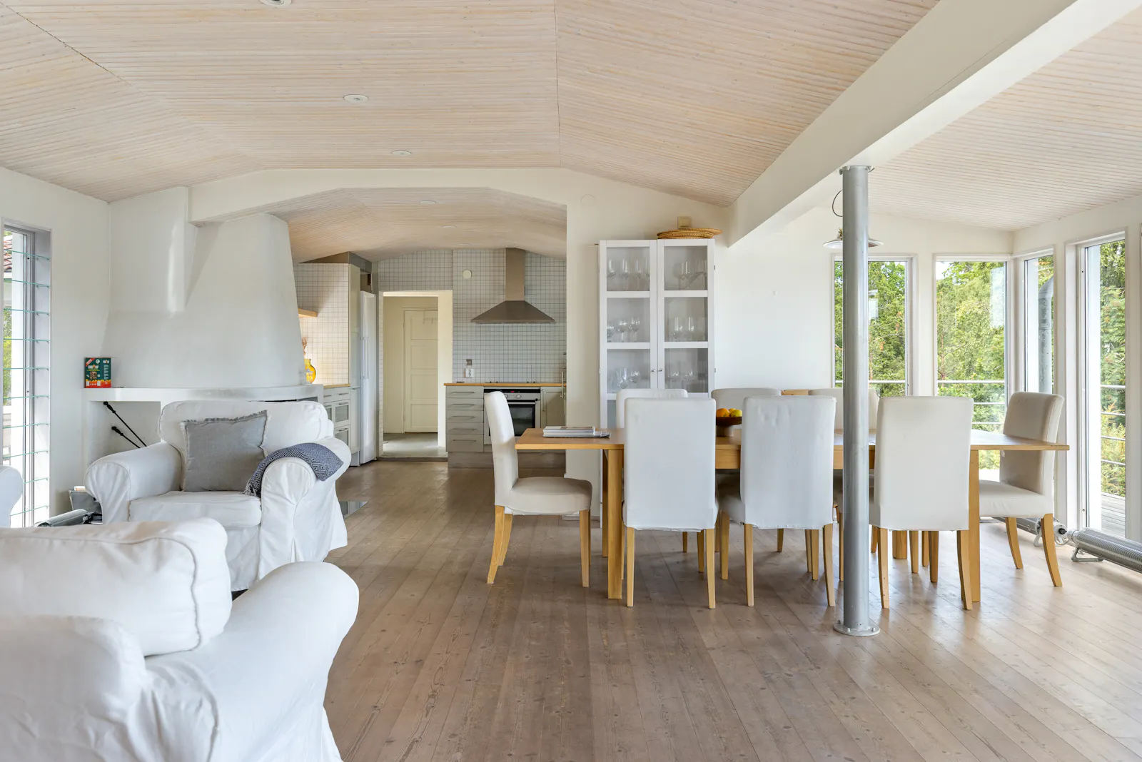 Sjöstuga med panoramautsikt i Dalarö – bild 8 av 24