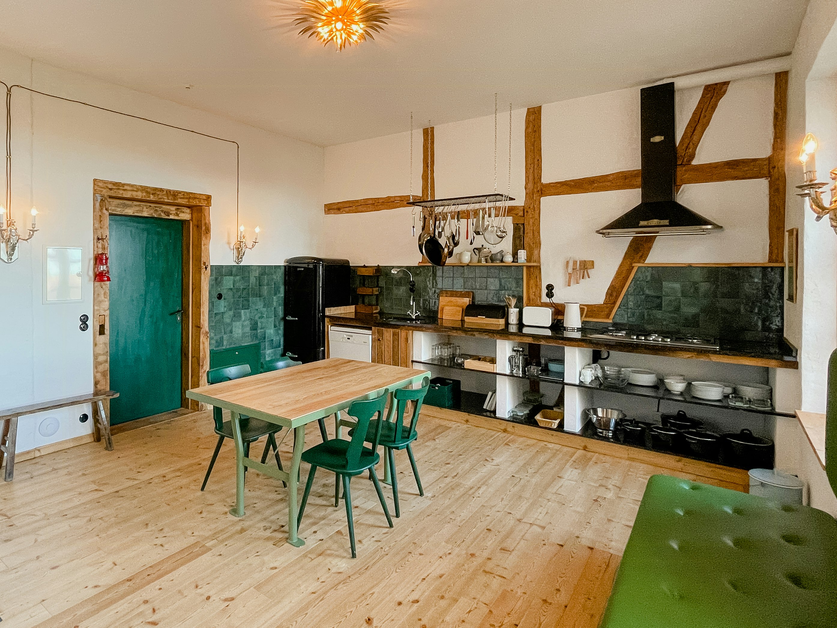 Malerische Kreidefelsen auf Rügen an der Ostsee