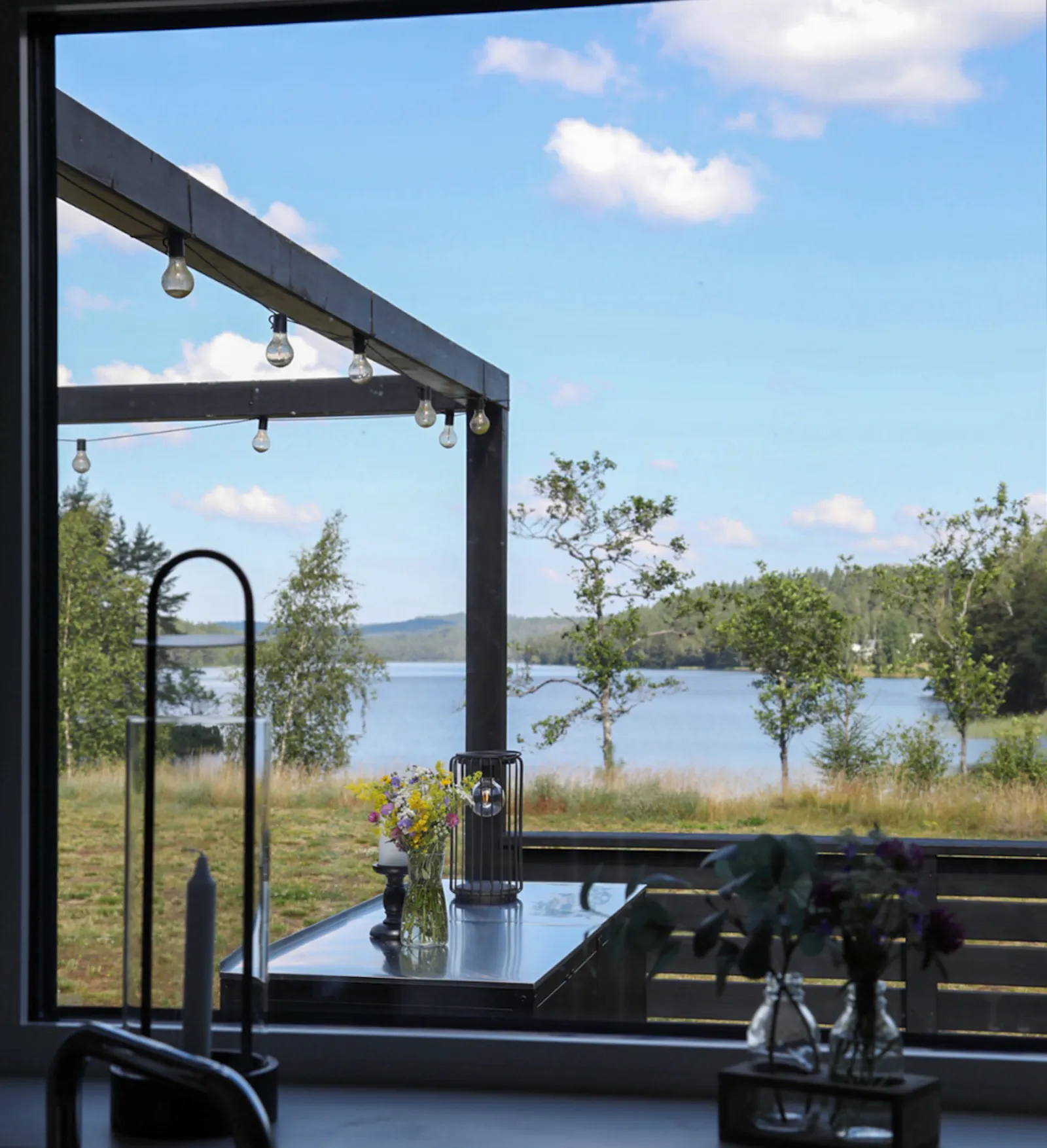 Sjöstuga med solnedgångar över Försjön – bild 22 av 24