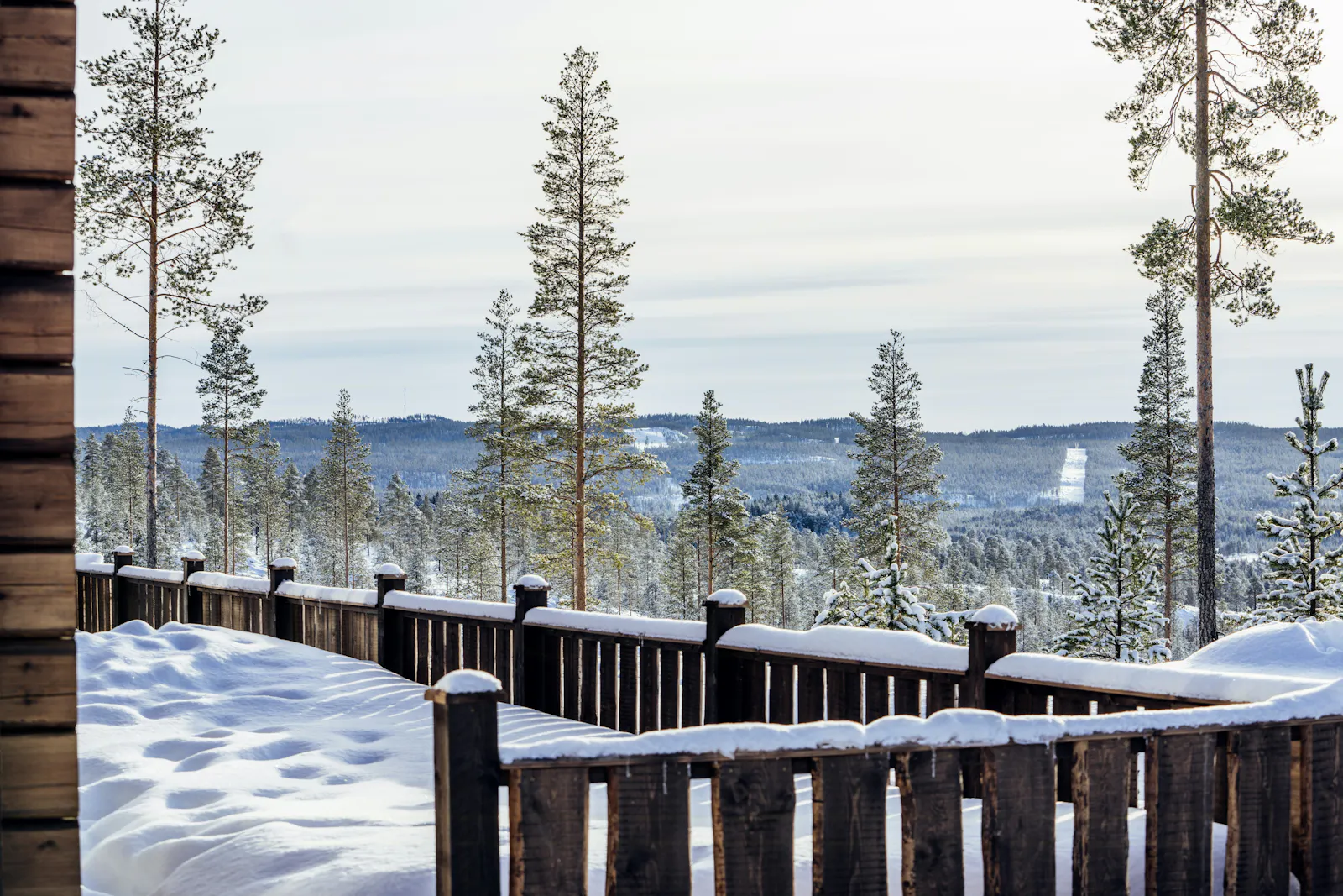 Fjällvilla med panoramafönster i Idre – bild 20 av 24