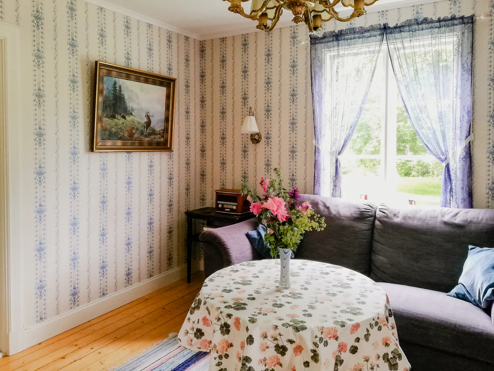 Historisk stuga med moderna bekvämligheter i Åmål – bild 14 av 24