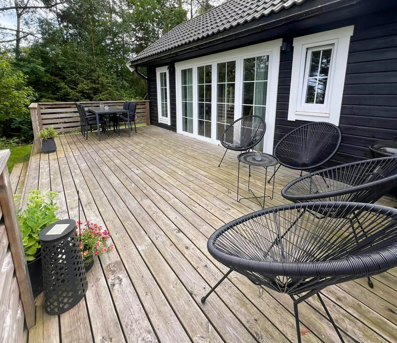 Minihus med sandstrand och bastu – bild 4 av 22
