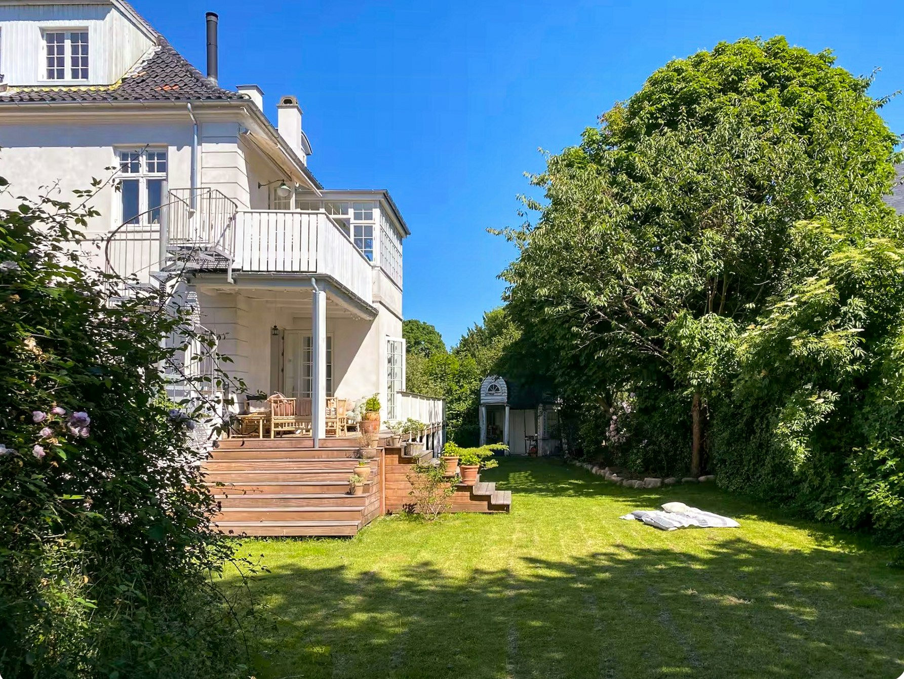 Casas de vacaciones junto al mar cerca de Copenhague cover image