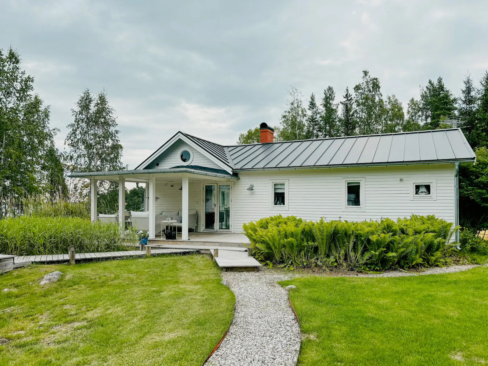 Skärgårdshus med gästhus nära Skärså fiskeläge – bild 19 av 24