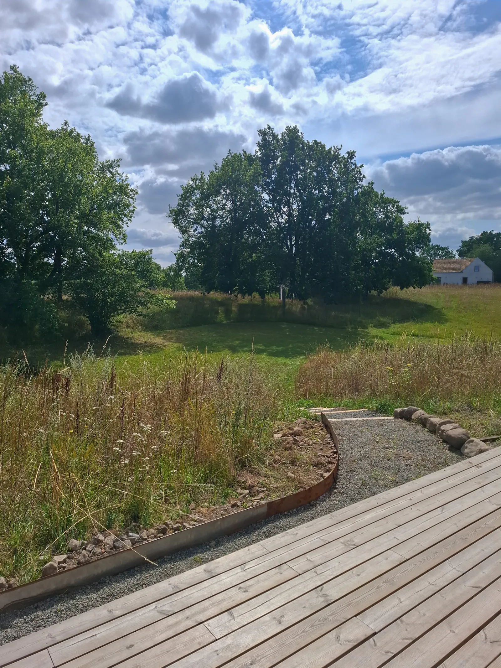 Nybyggt hus med braskamin på Österlen – bild 12 av 13