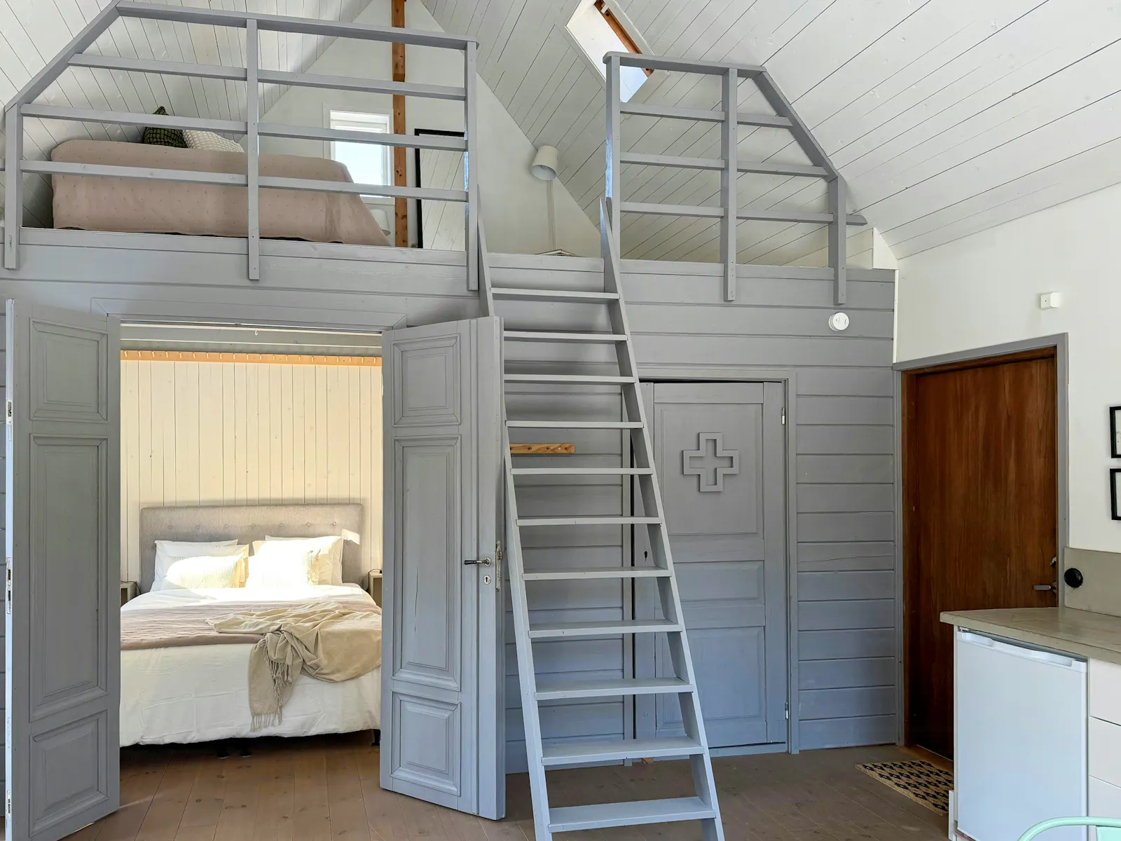 Nybyggt trähus på Öland med panoramafönster – bild 7 av 23