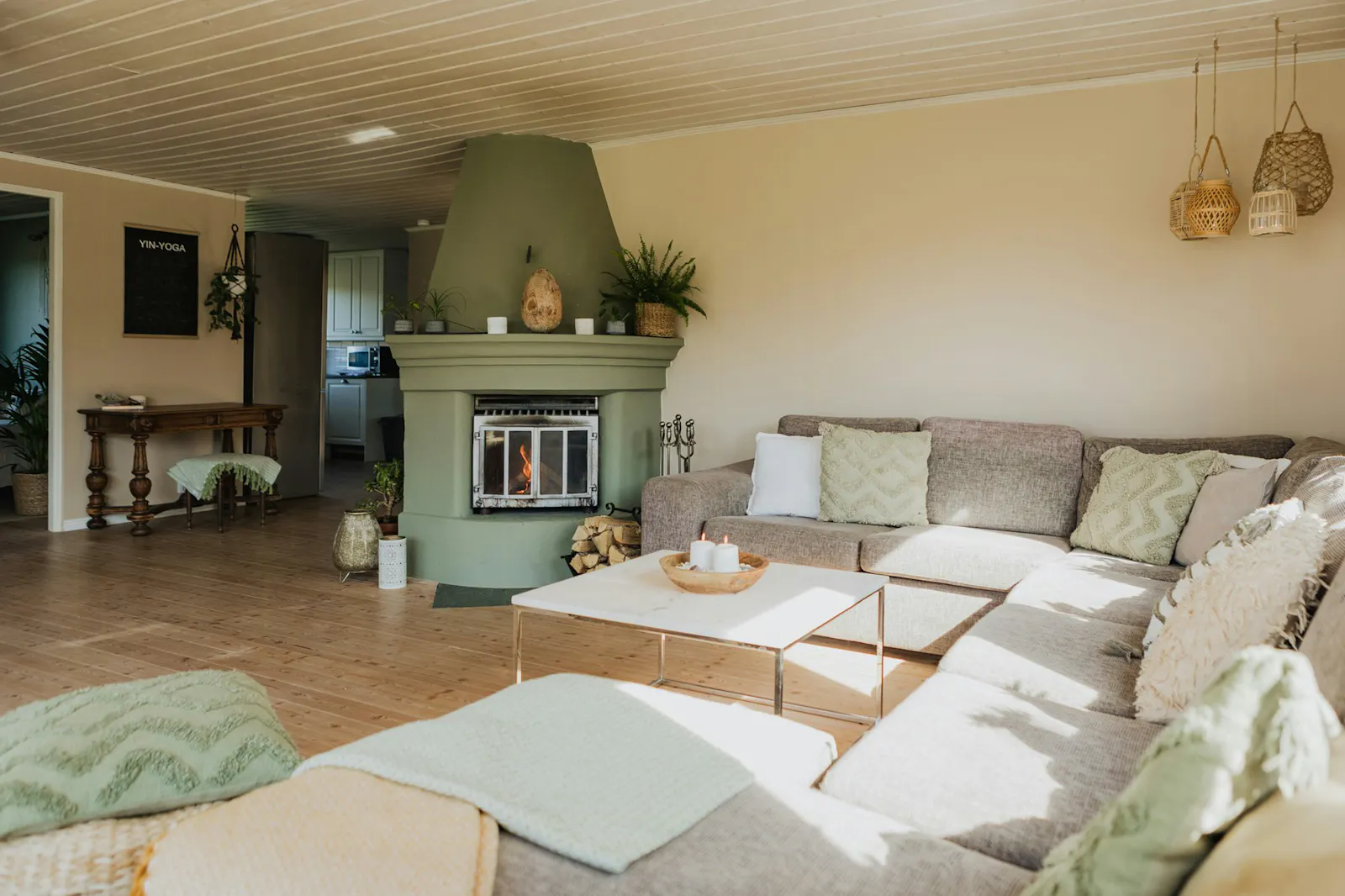 Stort hus med eget spa 250 meter från Långasand – bild 13 av 24