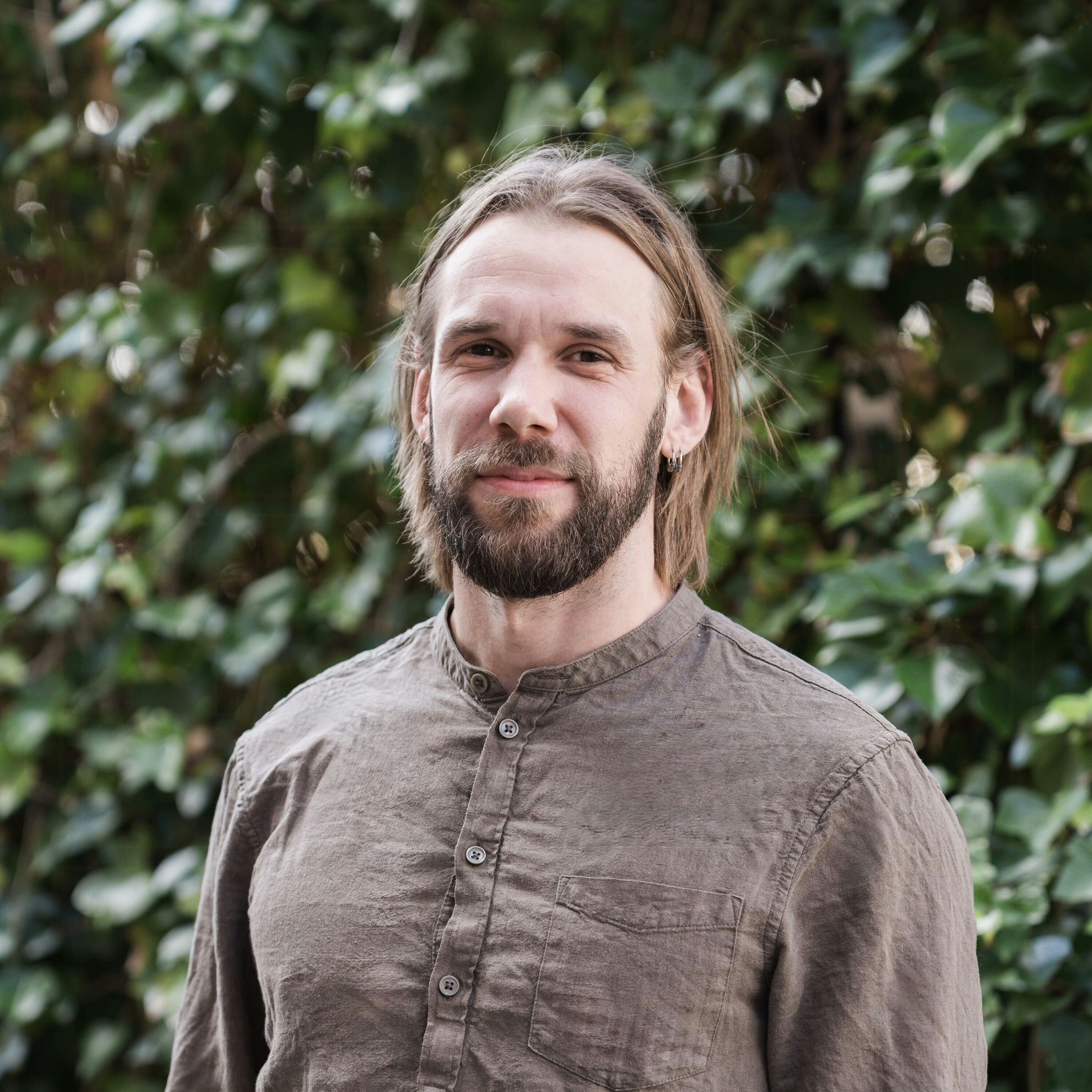 Oliver Eik Skjønnemand
