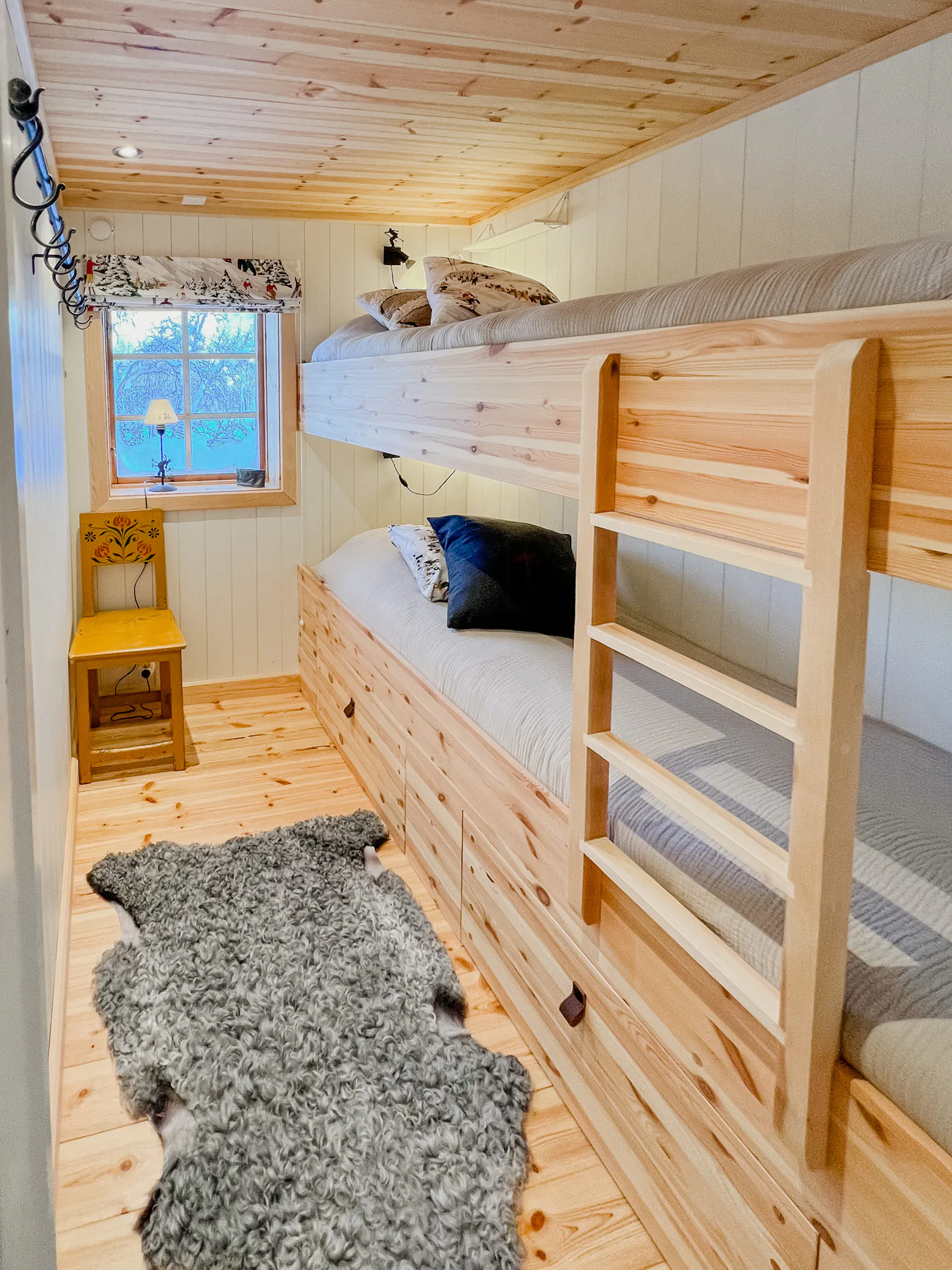 Charmig stuga med fjällutsikt nära Tänndalen – bild 14 av 16