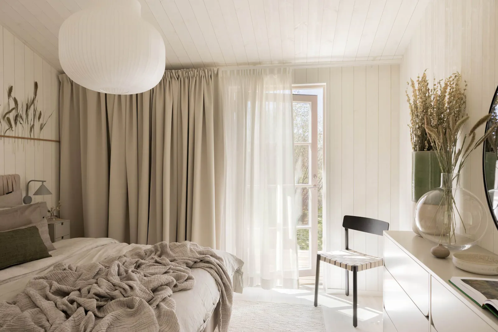 Drömgård i Stora Rör med lantlig idyll nära bad – bild 11 av 18