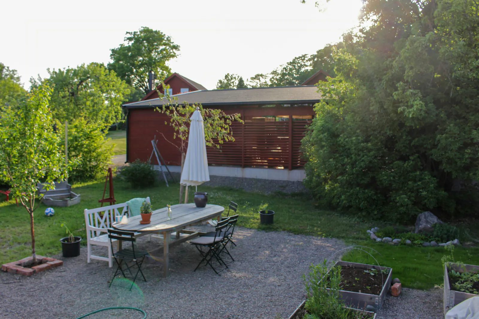 Hus från 1870 på Gustavsbergs äldsta gata – bild 2 av 20