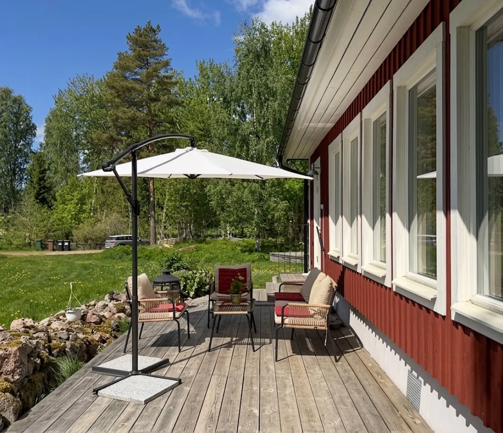 Skogshem med bastu vid Dalälven i Hedesunda – bild 16 av 24