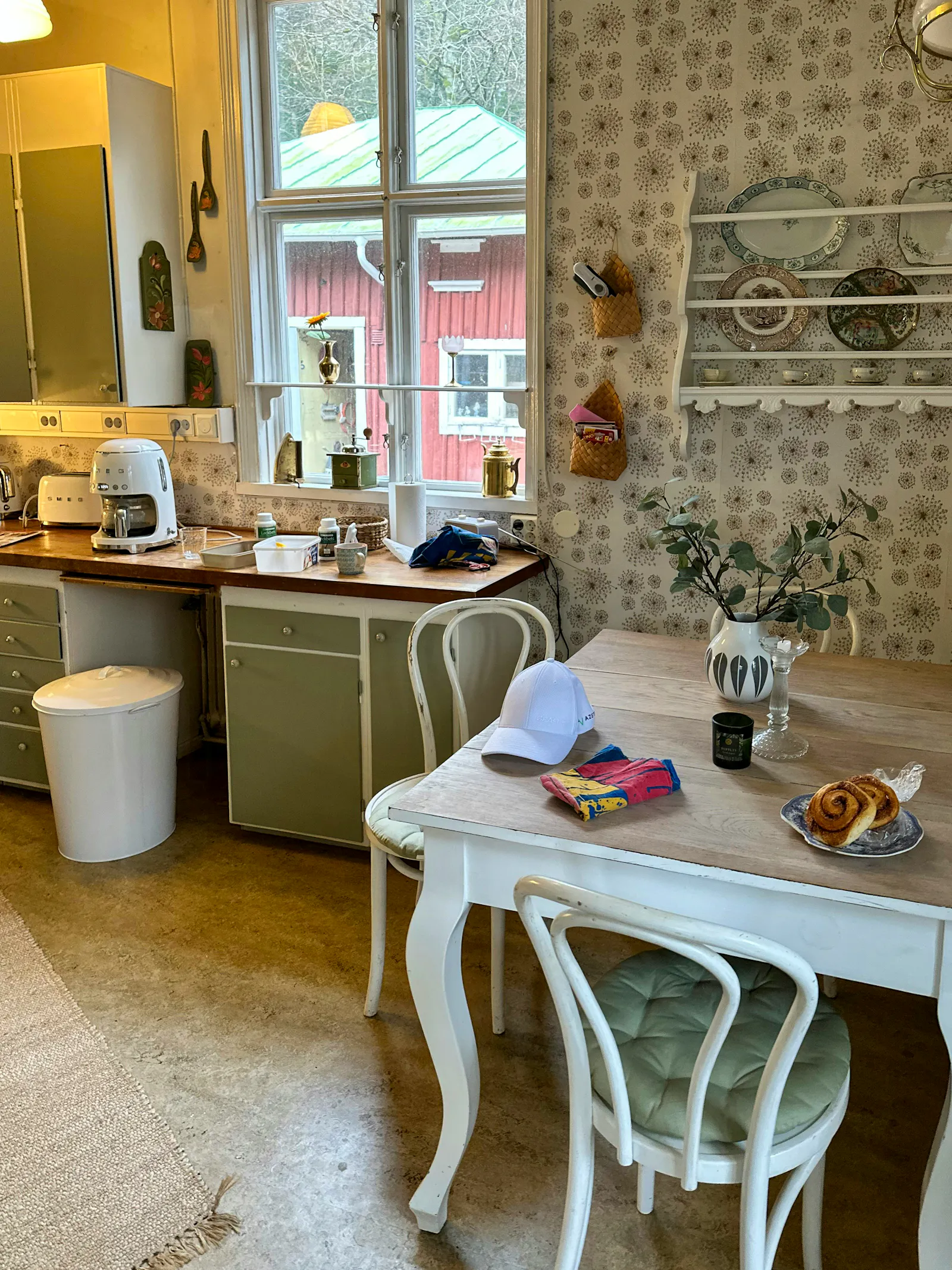 Historisk pärla från 1866 med lugn och charm – bild 6 av 24