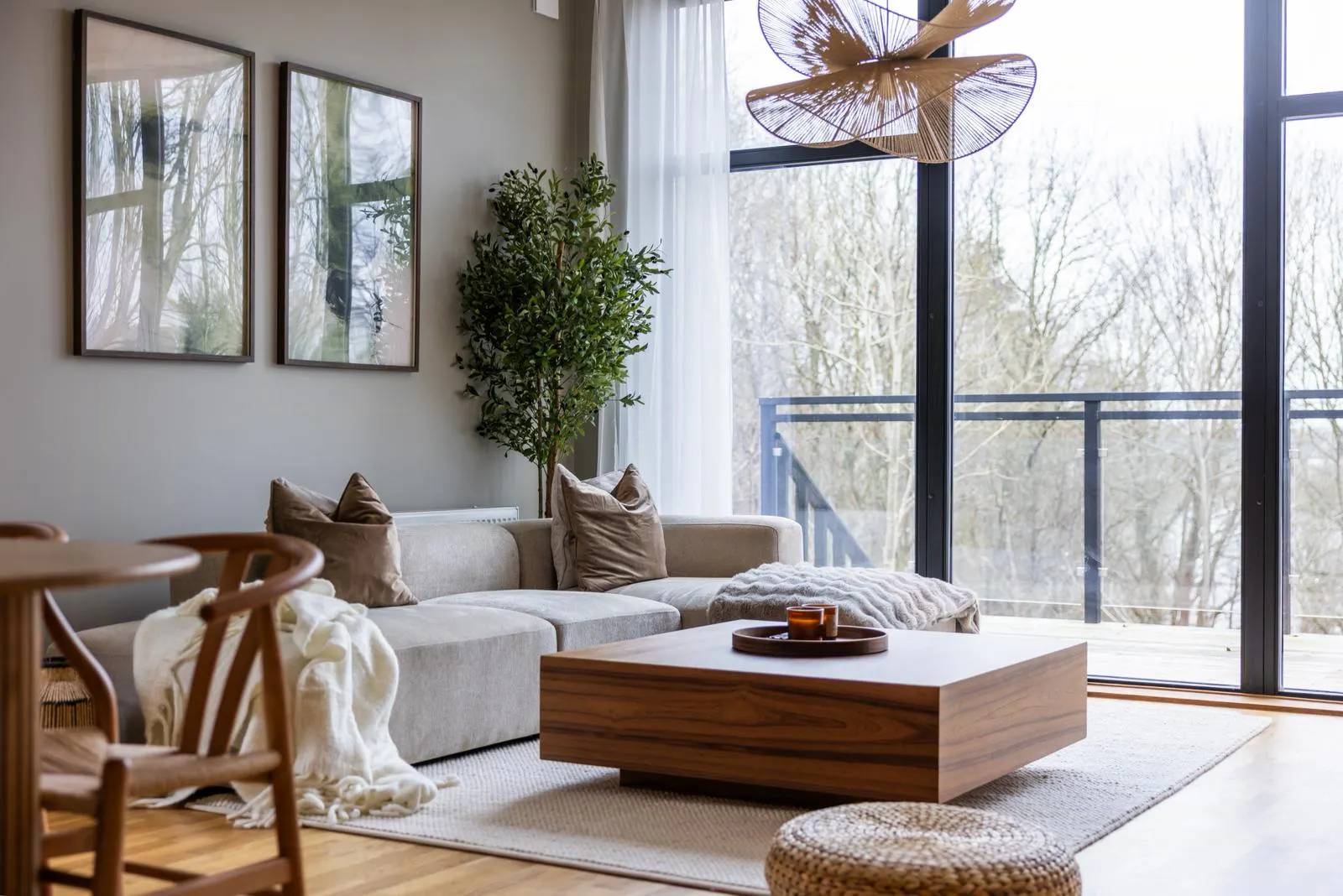 Modern skogsvilla med havsutsikt och bastu – bild 12 av 24