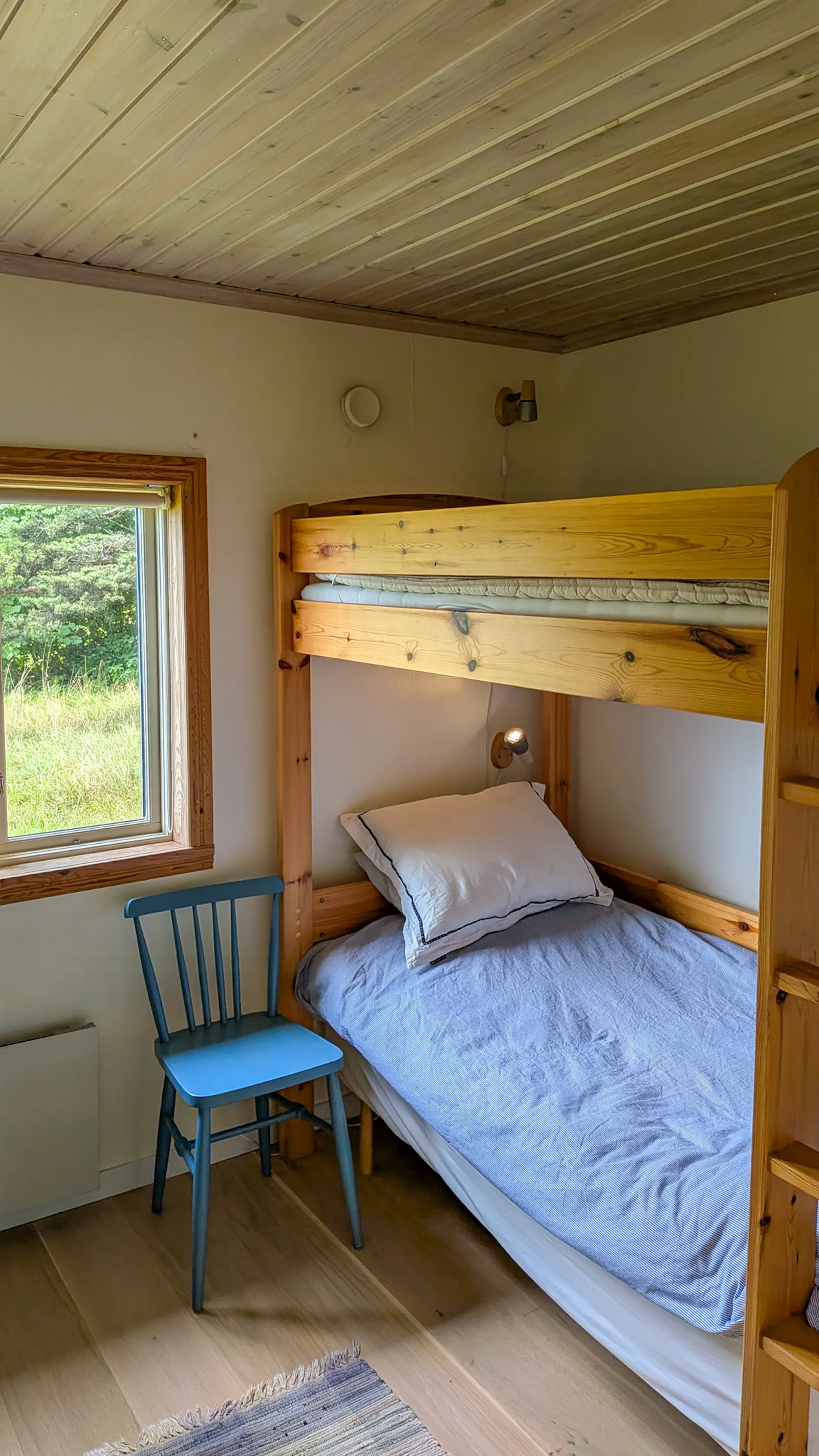 Charmig stuga nära havet på Fårö – bild 10 av 19