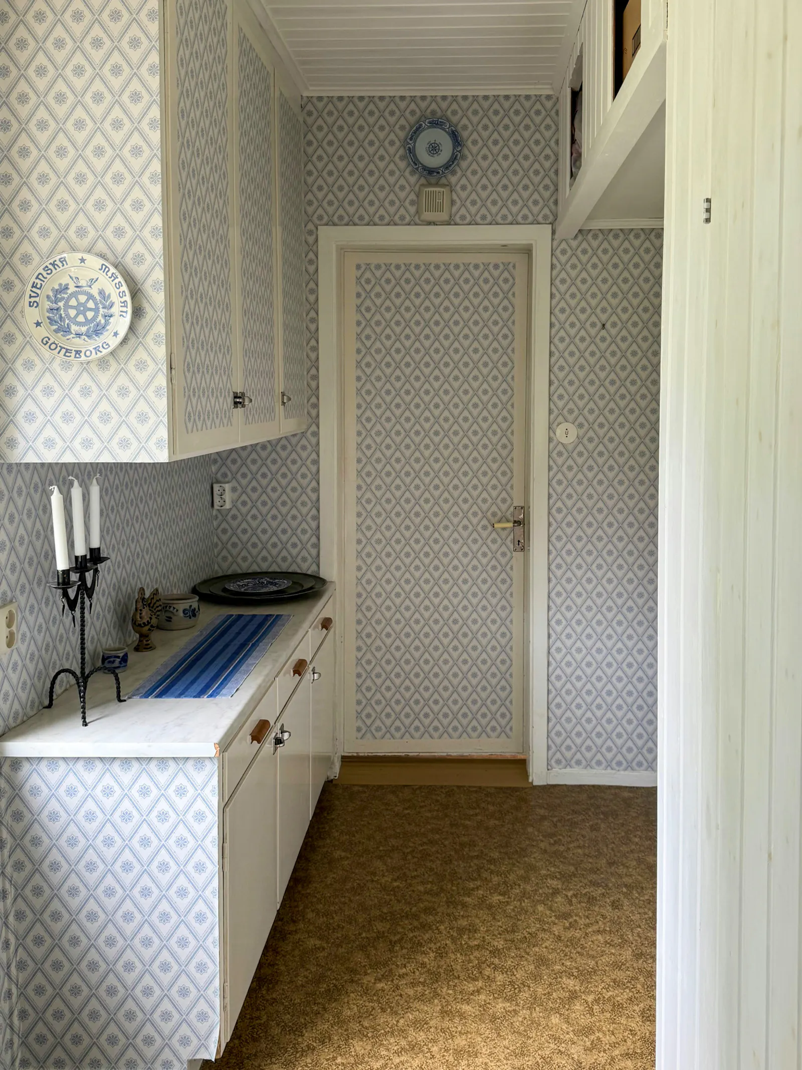 Historisk prästgård vid sjön i Dalskog – bild 16 av 24