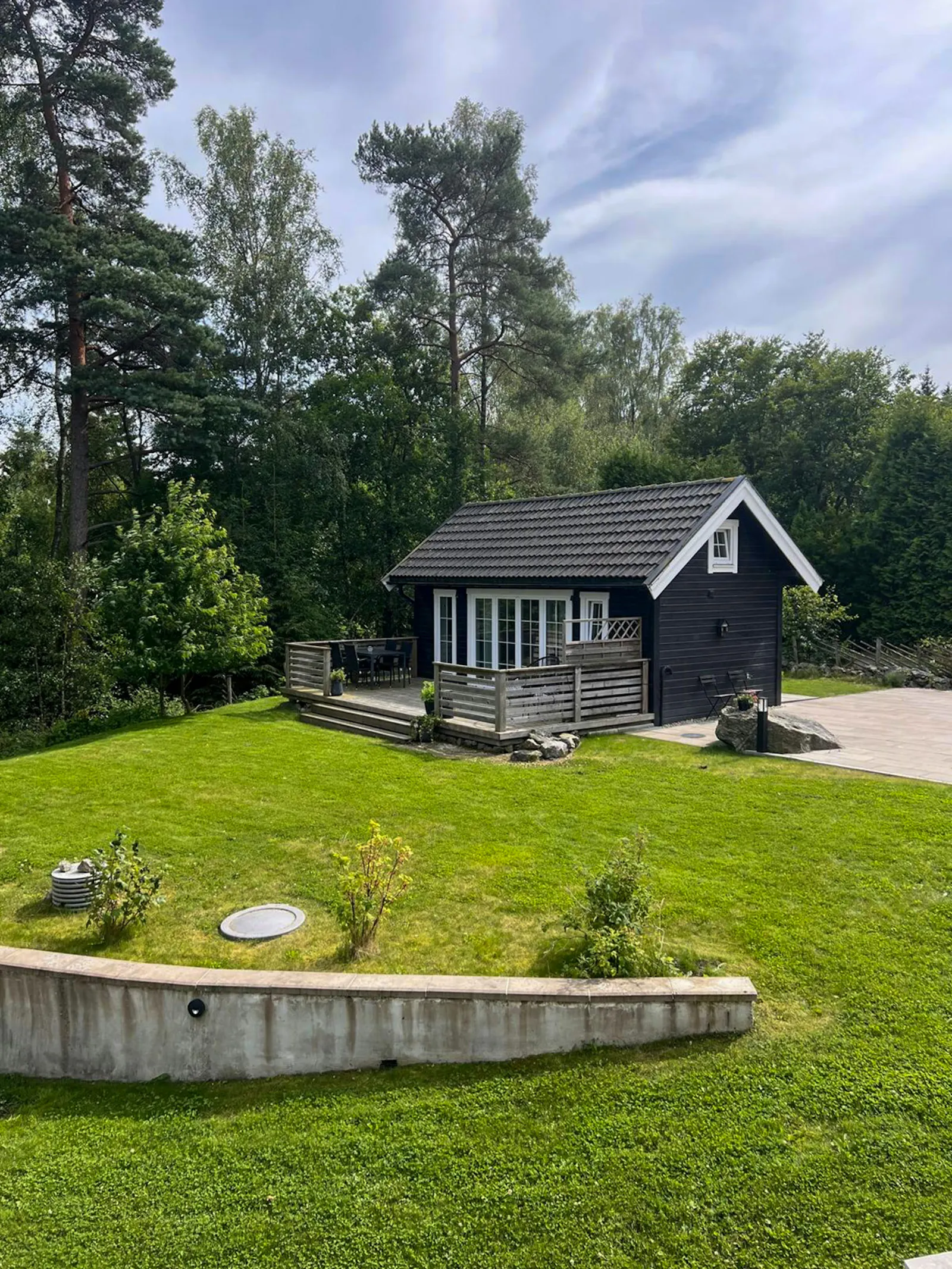 Minihus med sandstrand och bastu – bild 17 av 22