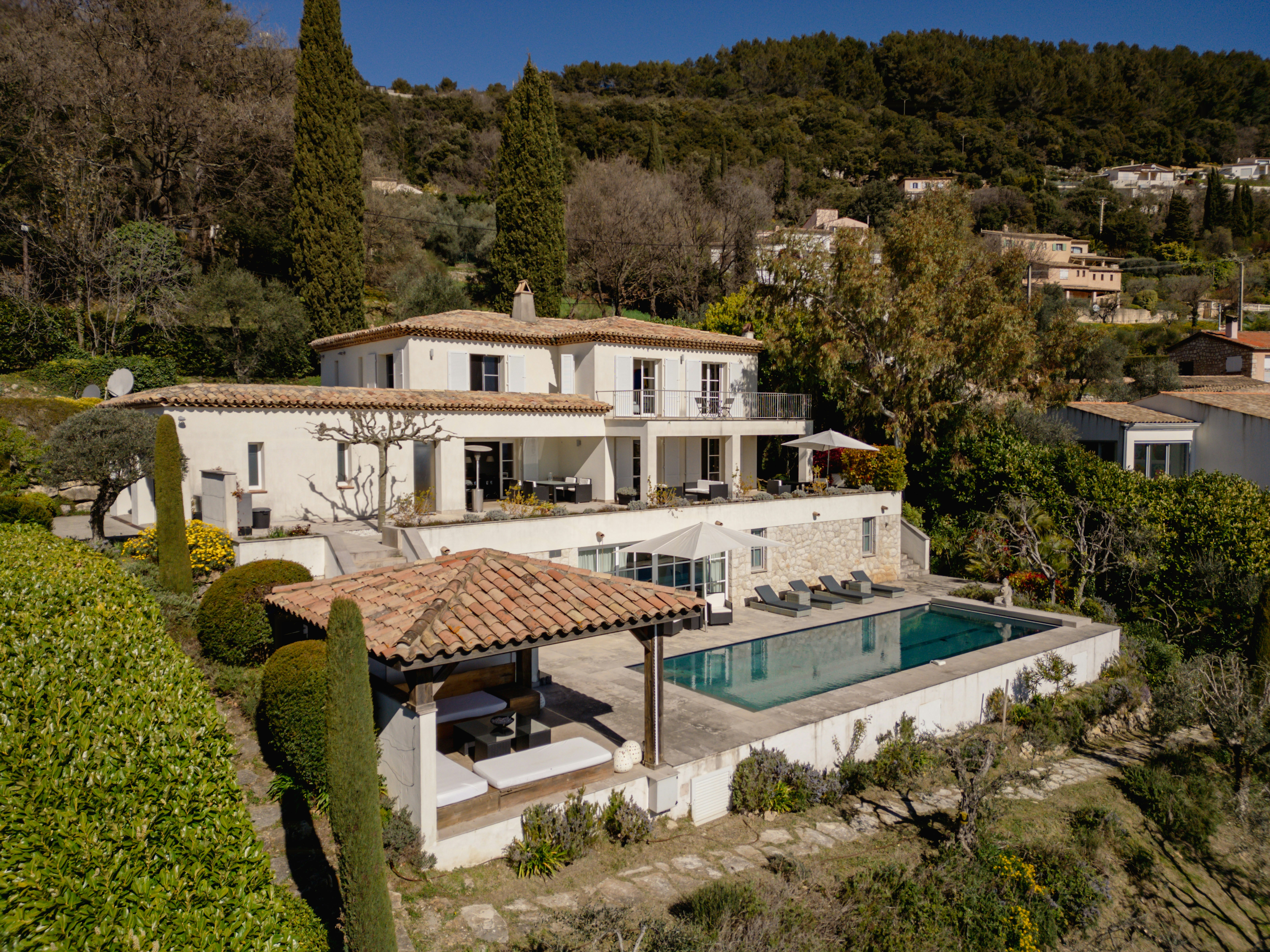 Provence-Alpes-Côte d'Azur cover image