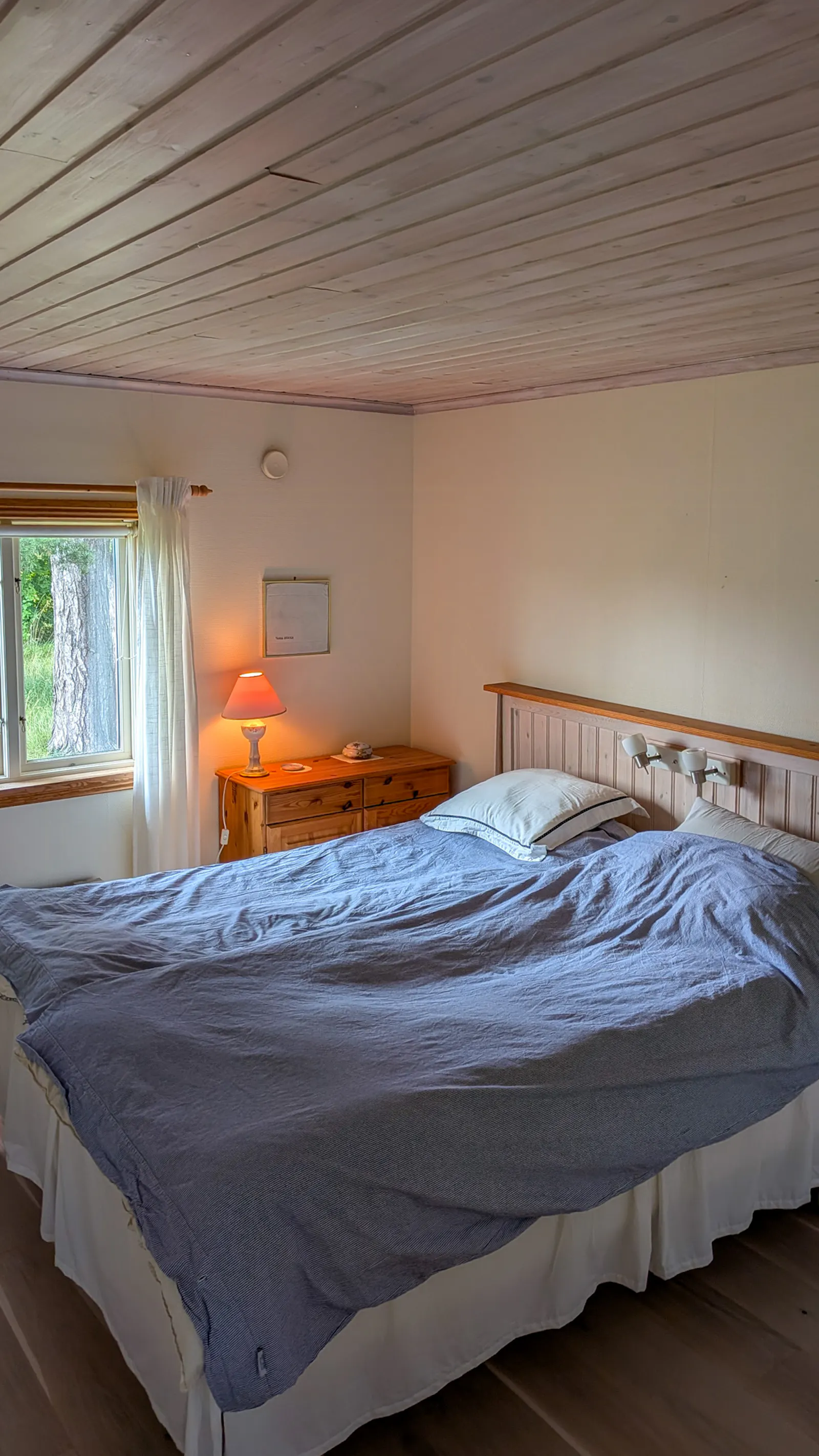 Charmig stuga nära havet på Fårö – bild 9 av 19