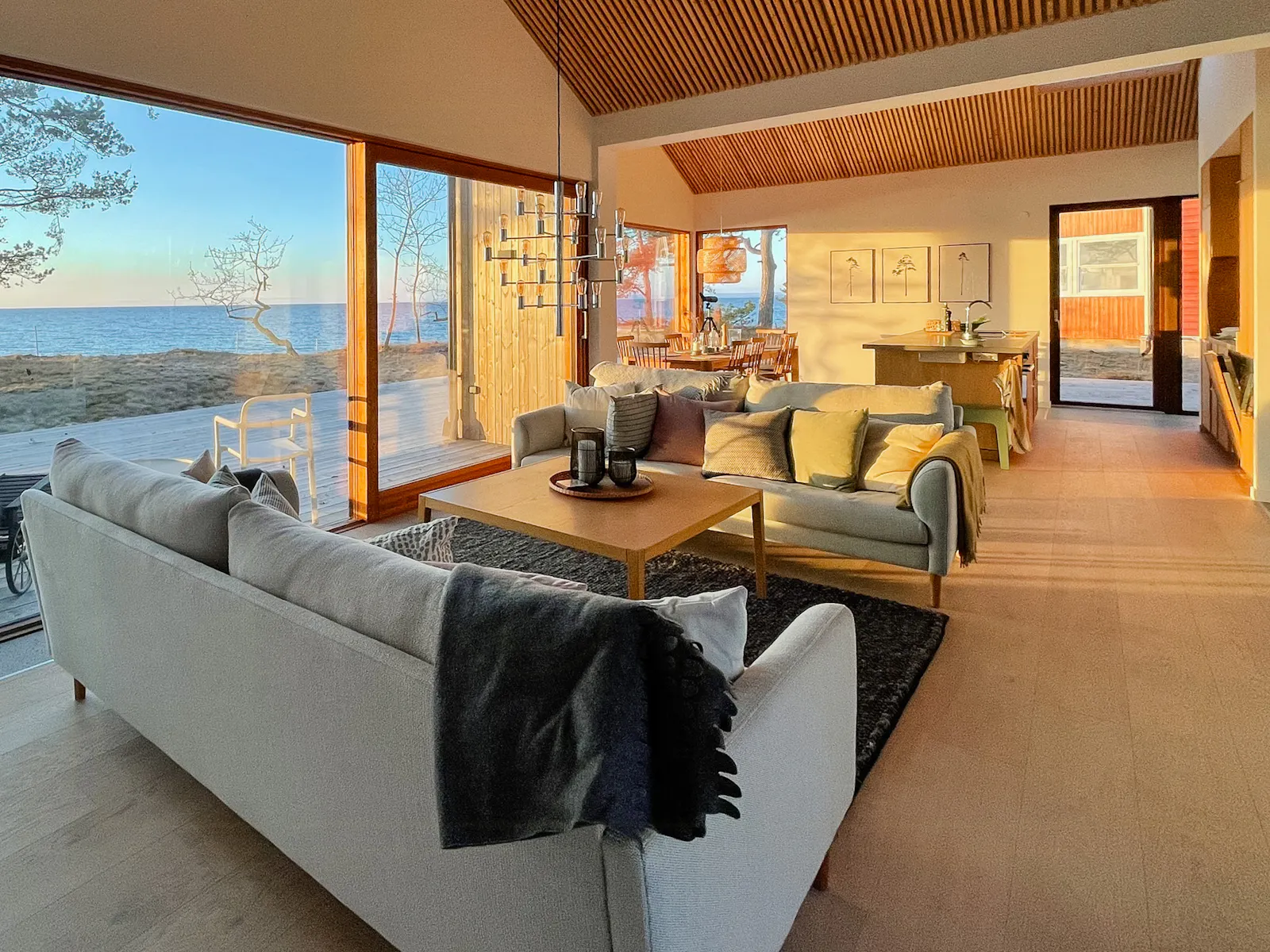 Strandvilla med havsutsikt i Äspet – bild 9 av 22