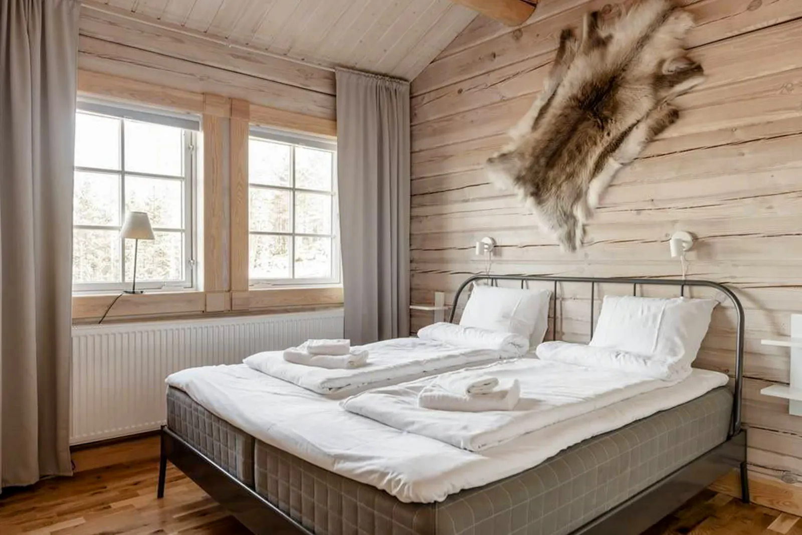 Timmerhus med panoramautsikt i Stöten – bild 14 av 24