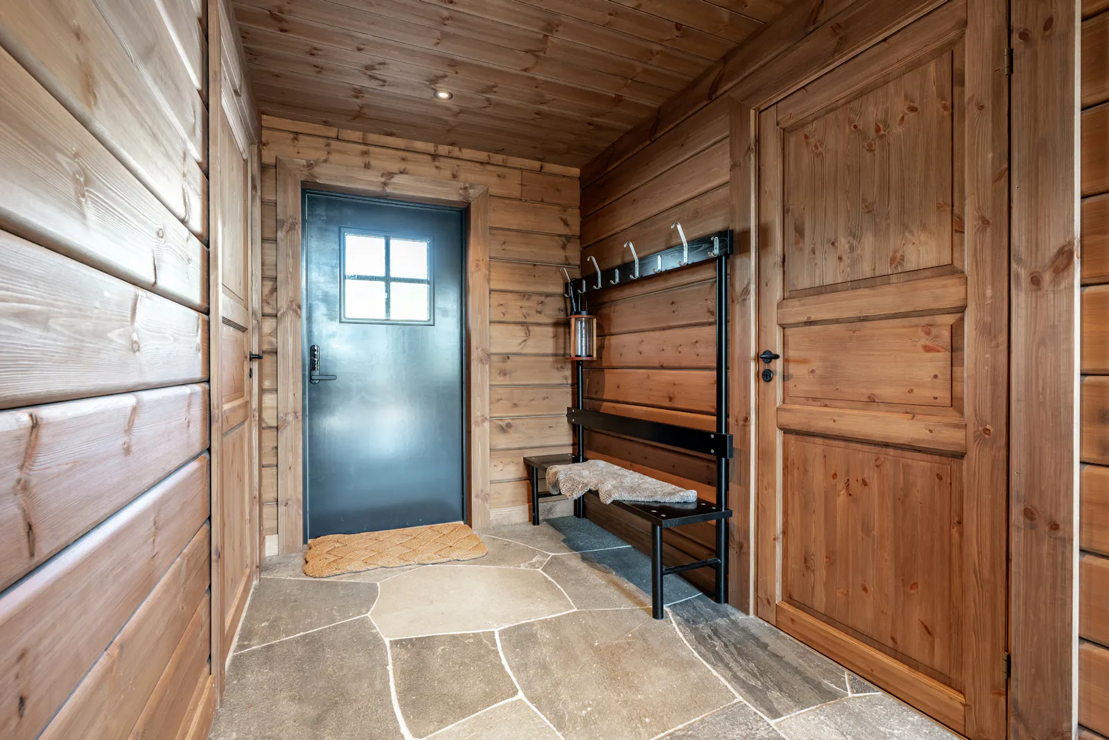 Mountain lodge med utsikt över Idres toppar – bild 20 av 24