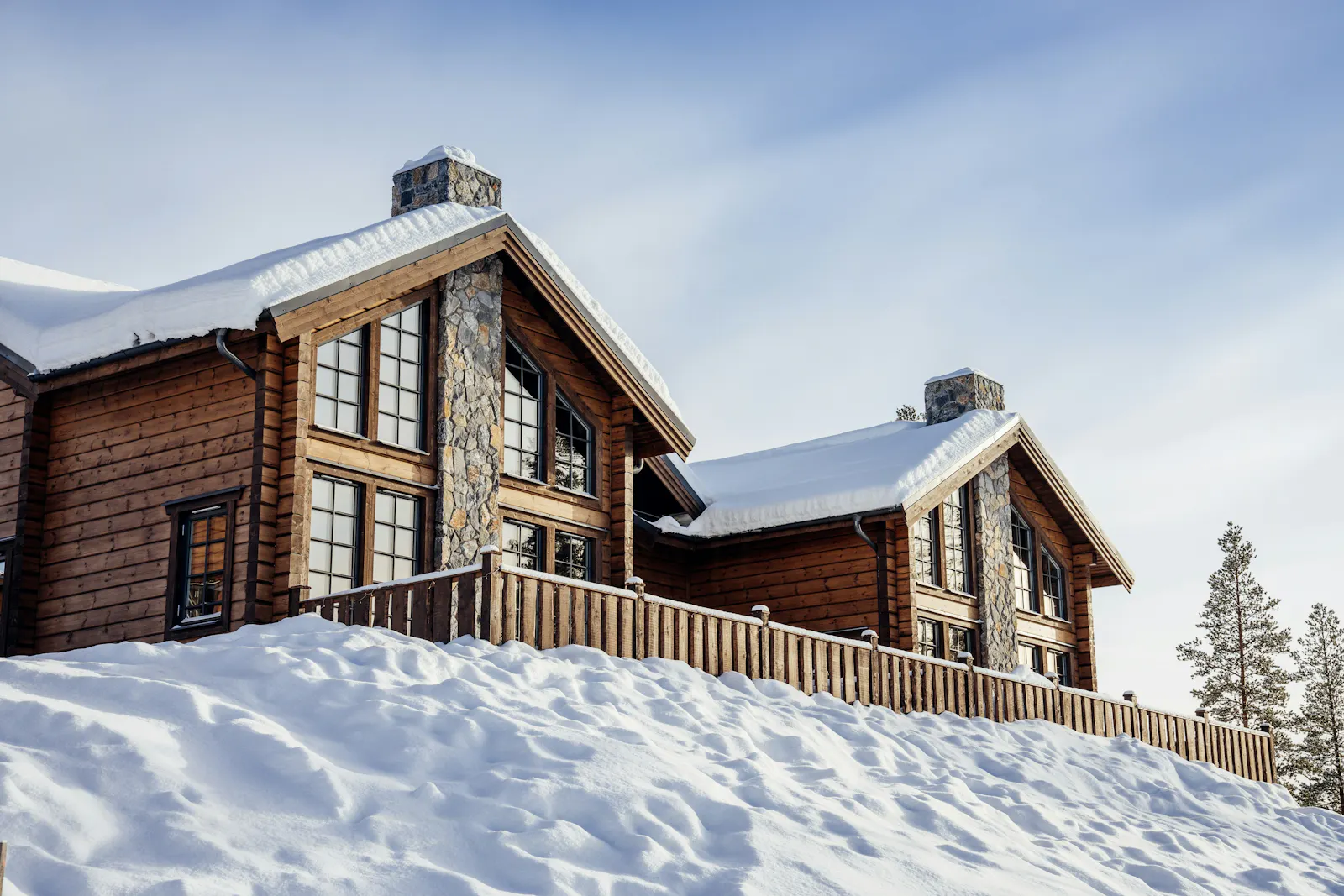 Fjällvilla med panoramafönster i Idre – bild 2 av 24