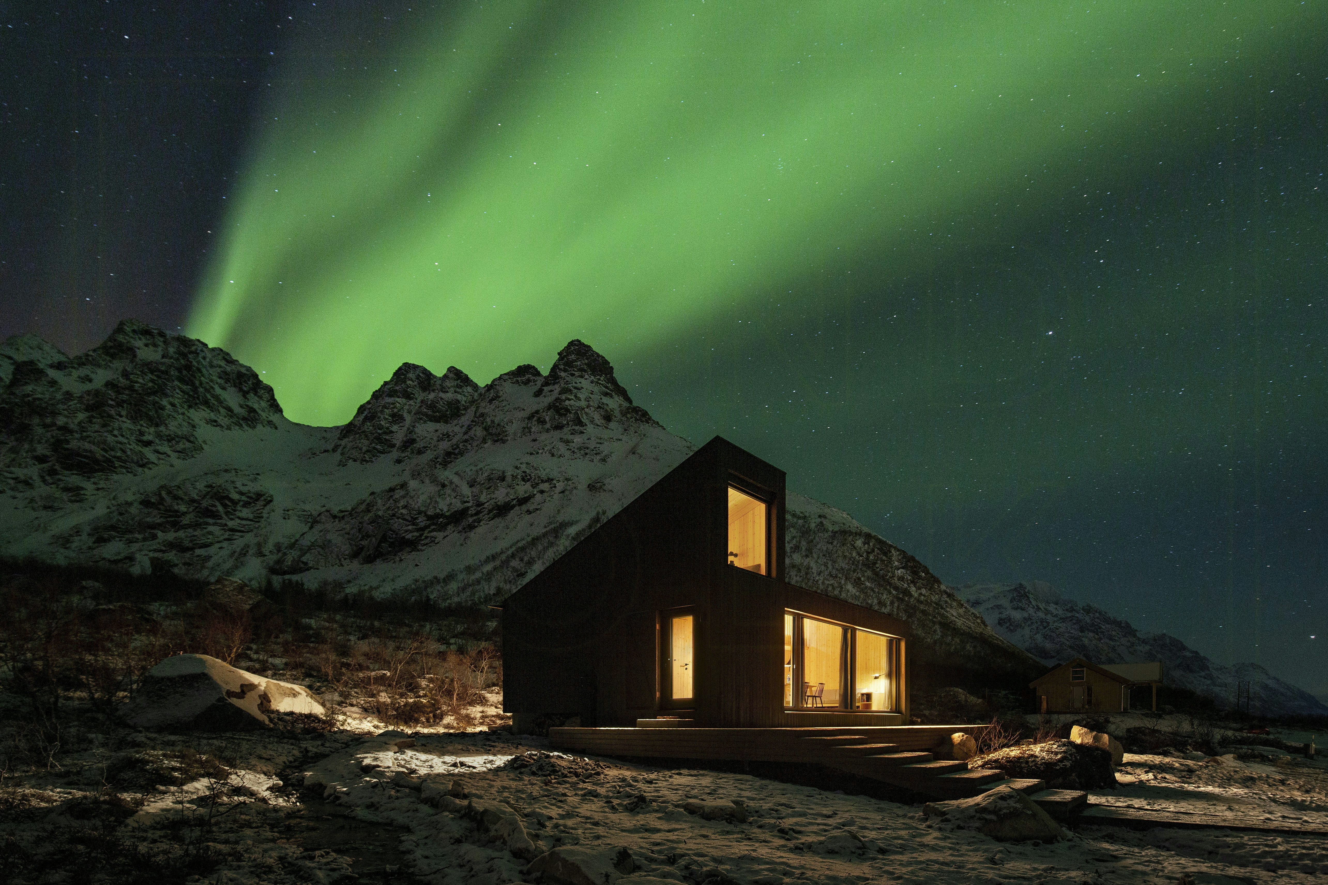 Northern light holiday homes cover image