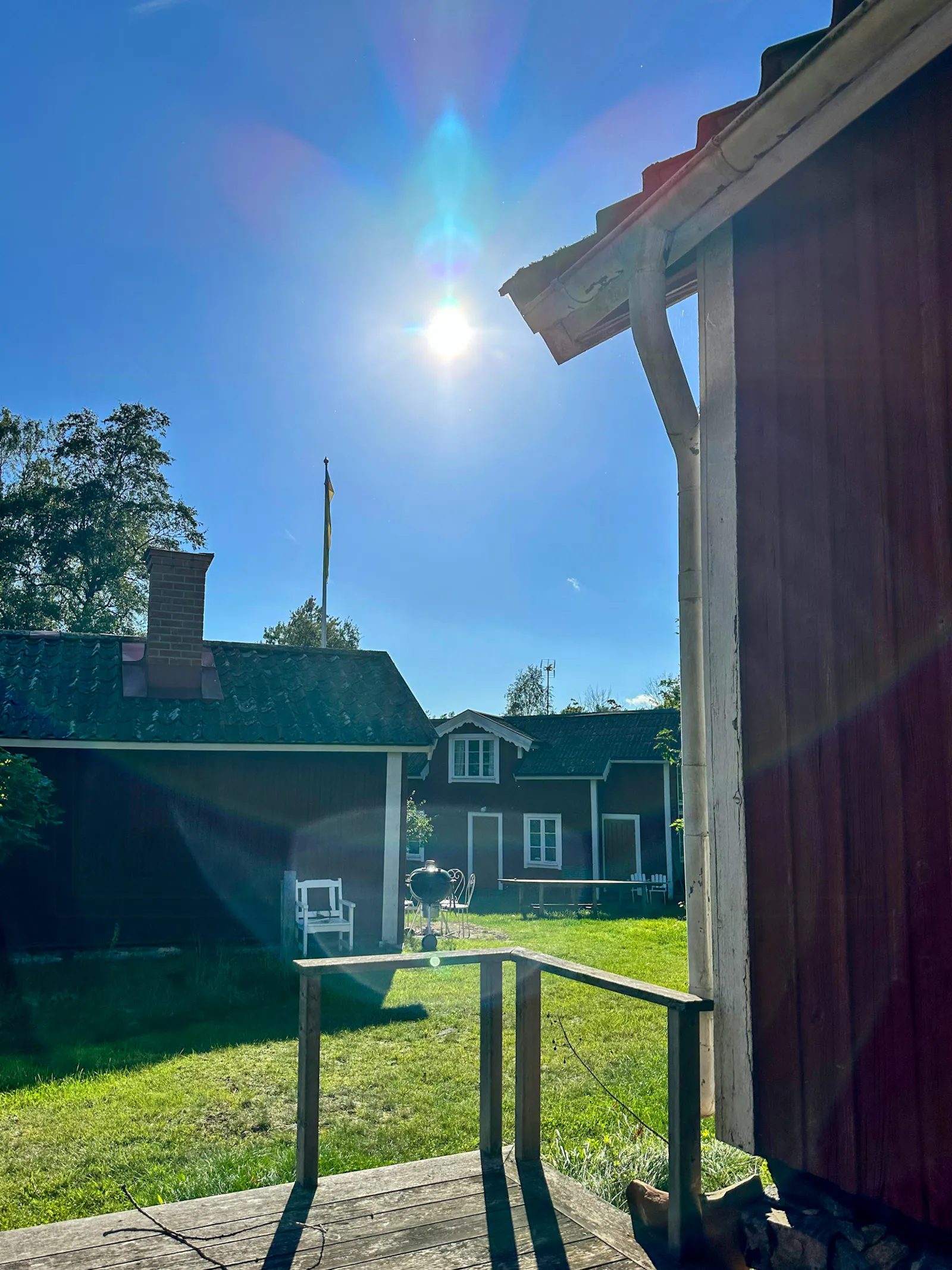 Skärgårdsgård med strand vid Tjocköfjärden – bild 19 av 24