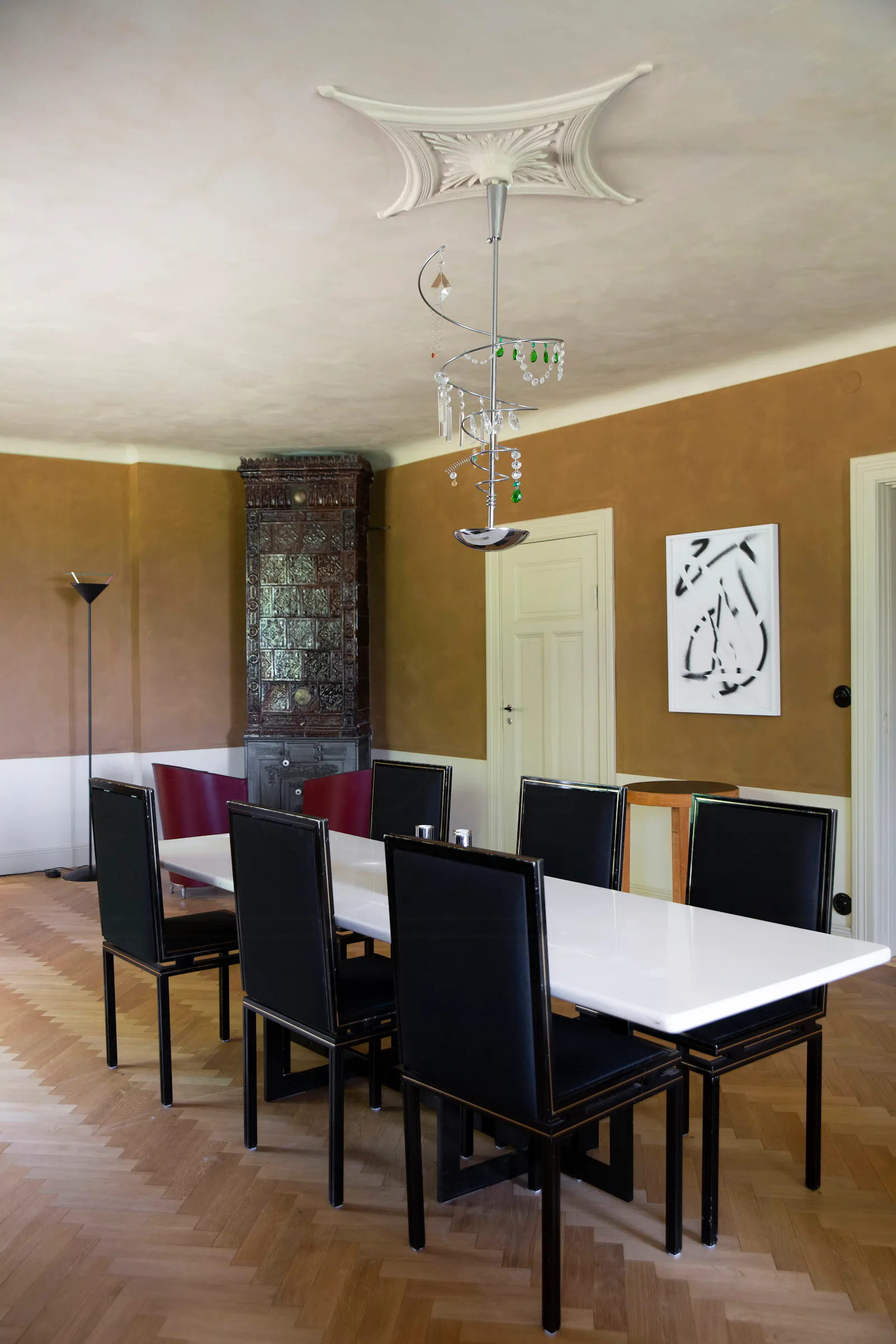 Stilfull gård med designinteriör på Österlen – bild 23 av 24