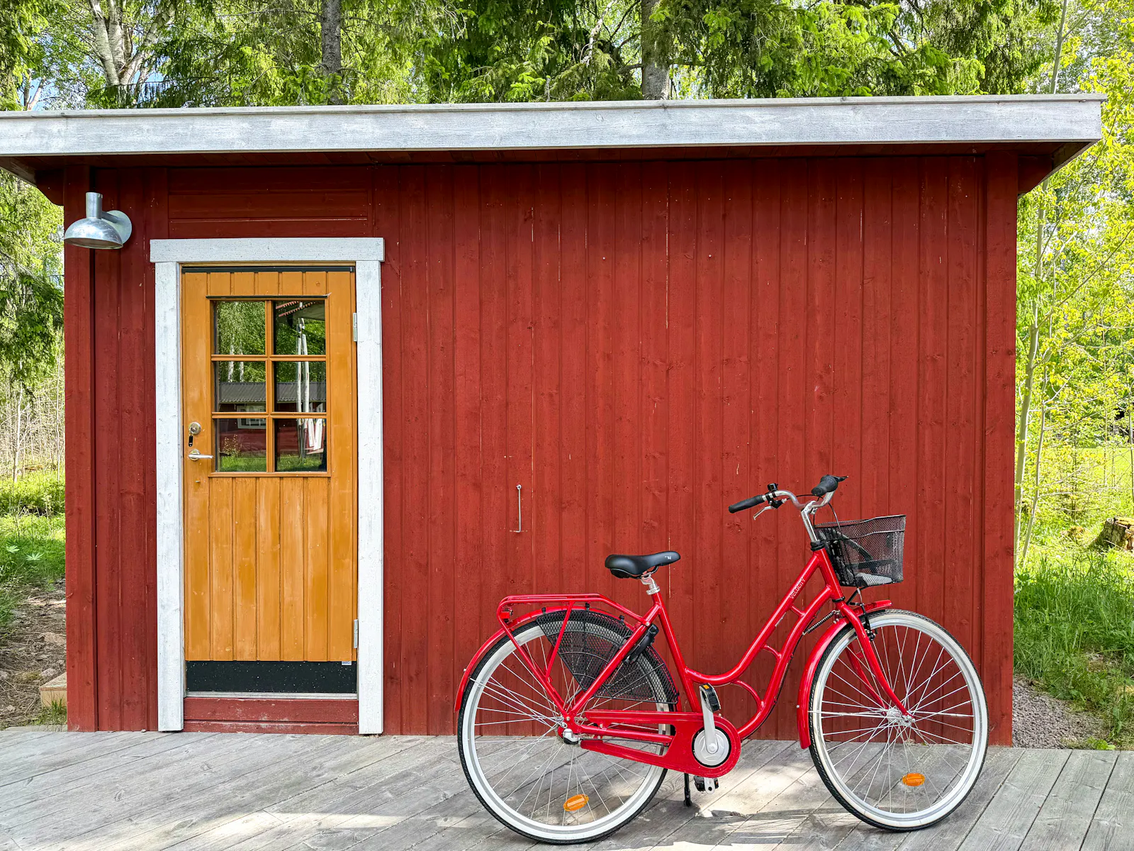 Skogshem med bastu vid Dalälven i Hedesunda – bild 19 av 24