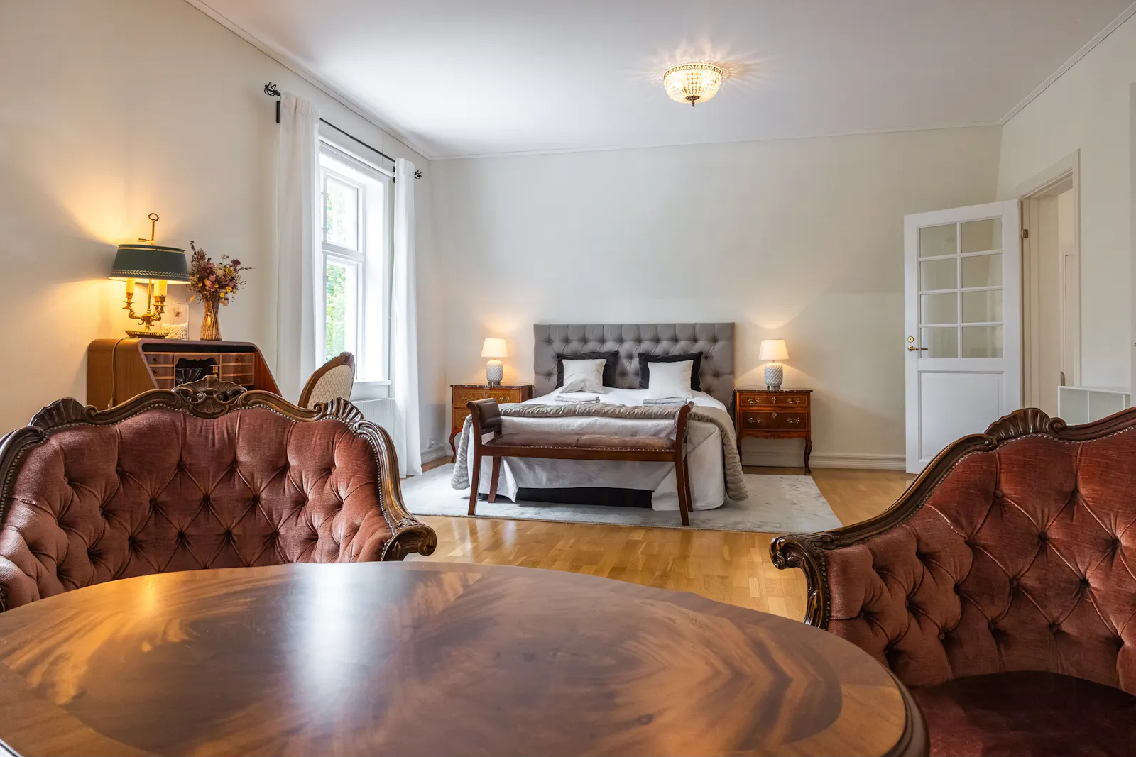 Herrgårdsvilla vid Mälaren nära Stockholm – bild 18 av 24