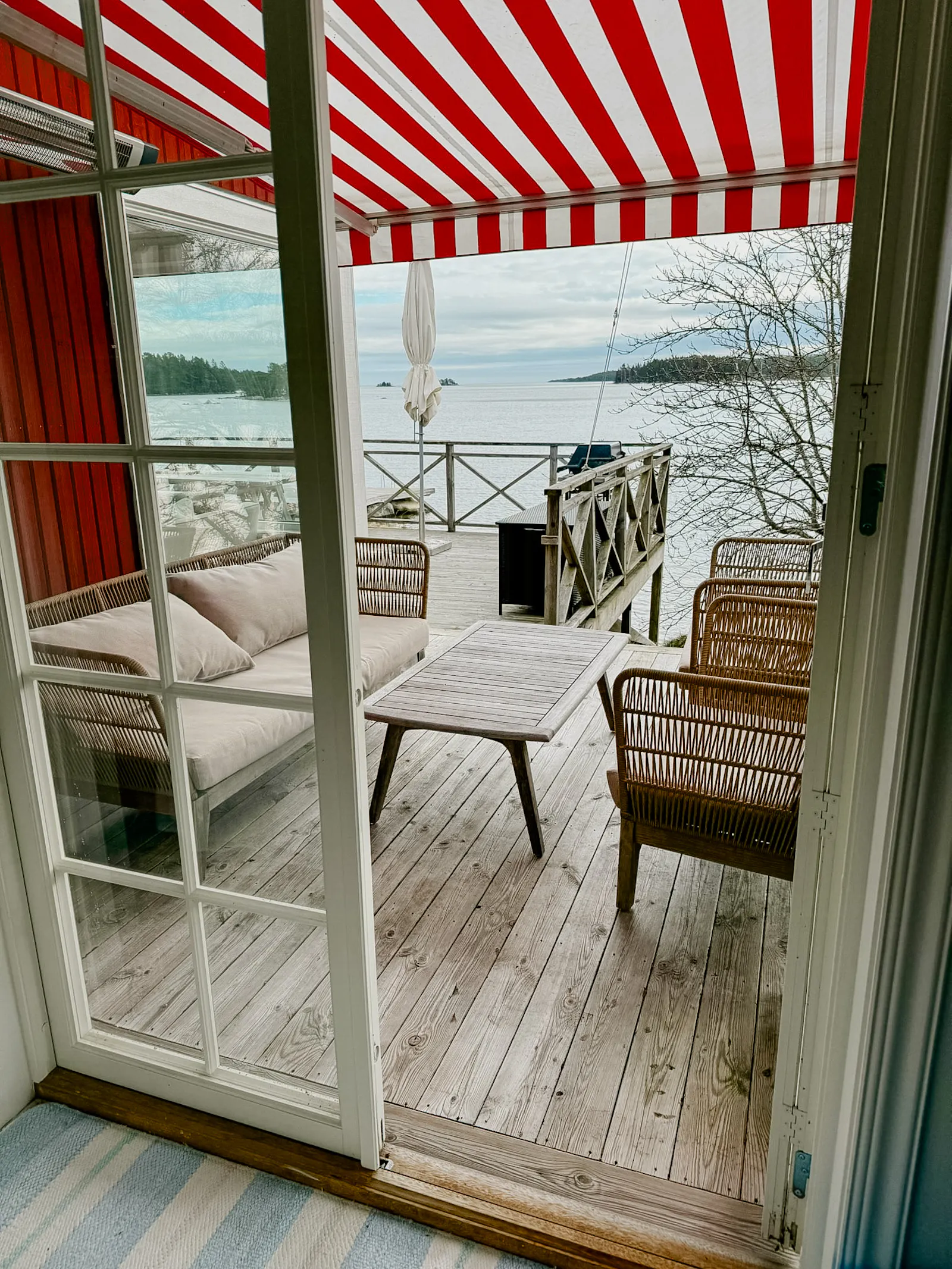 Hus på udde med brygga och bastu i Söderhamn – bild 12 av 24