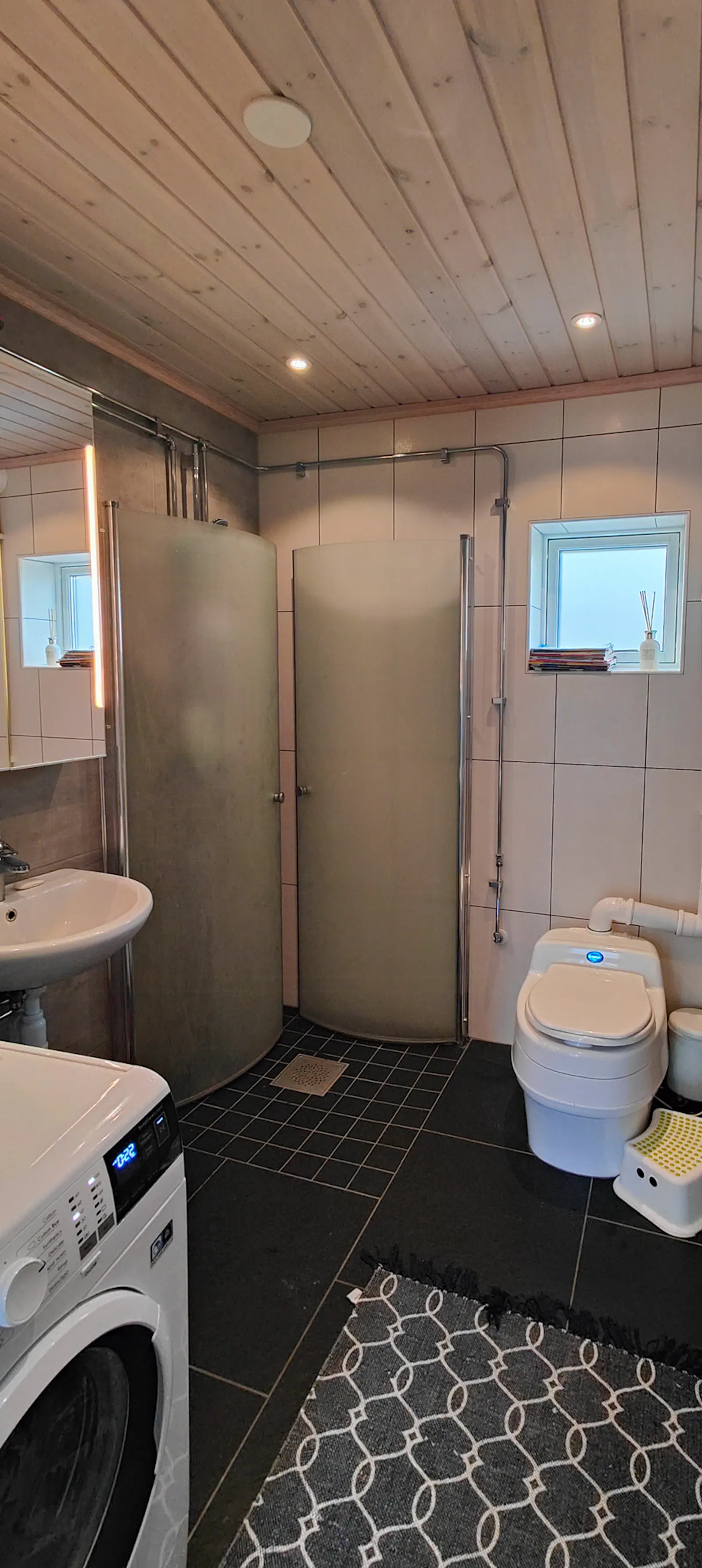 Stort hus med bastu vid nära Vasaloppslängdspåren – bild 10 av 24