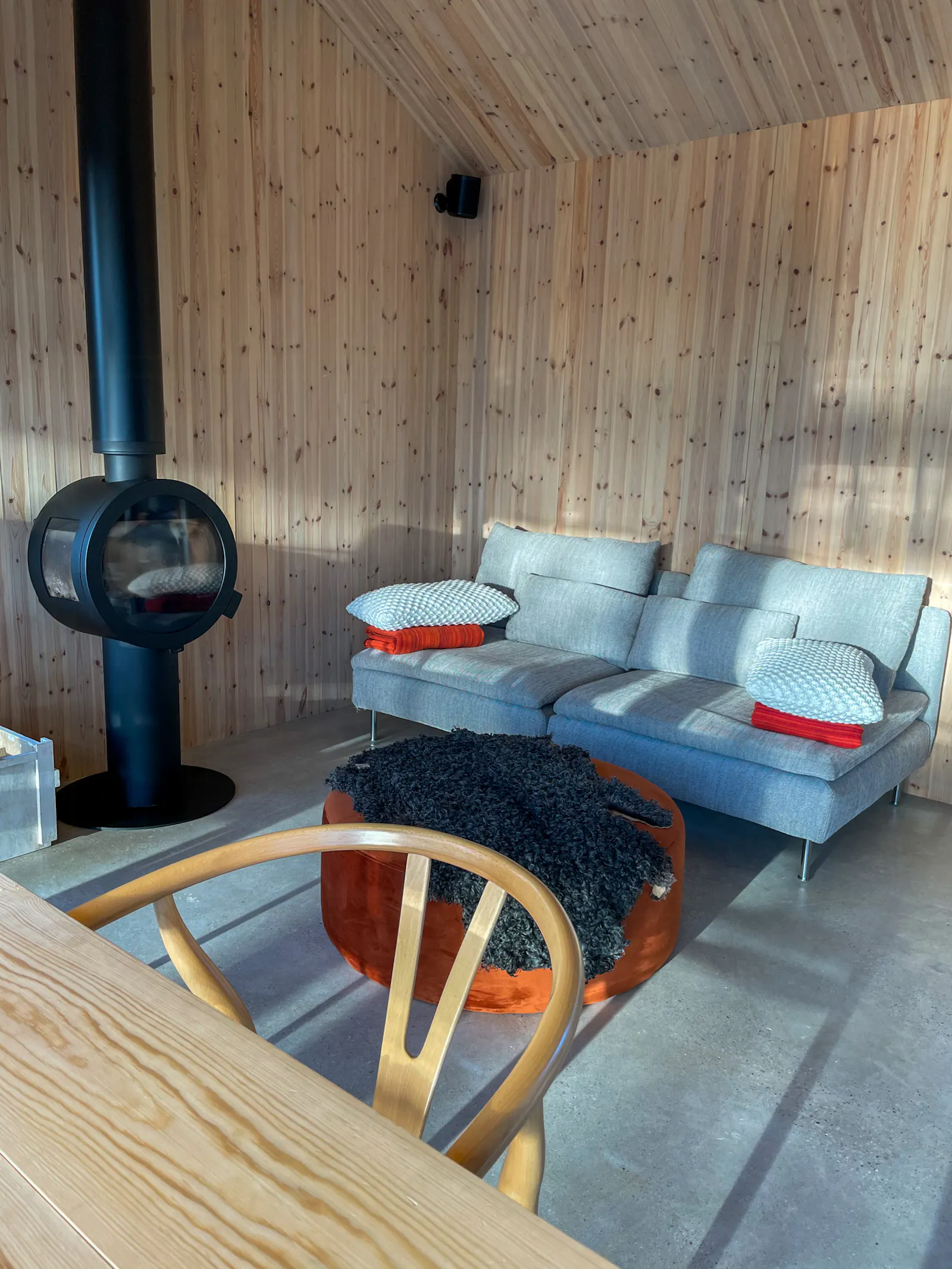 Arkitektritat hus i Etelhem på Gotland – bild 8 av 24