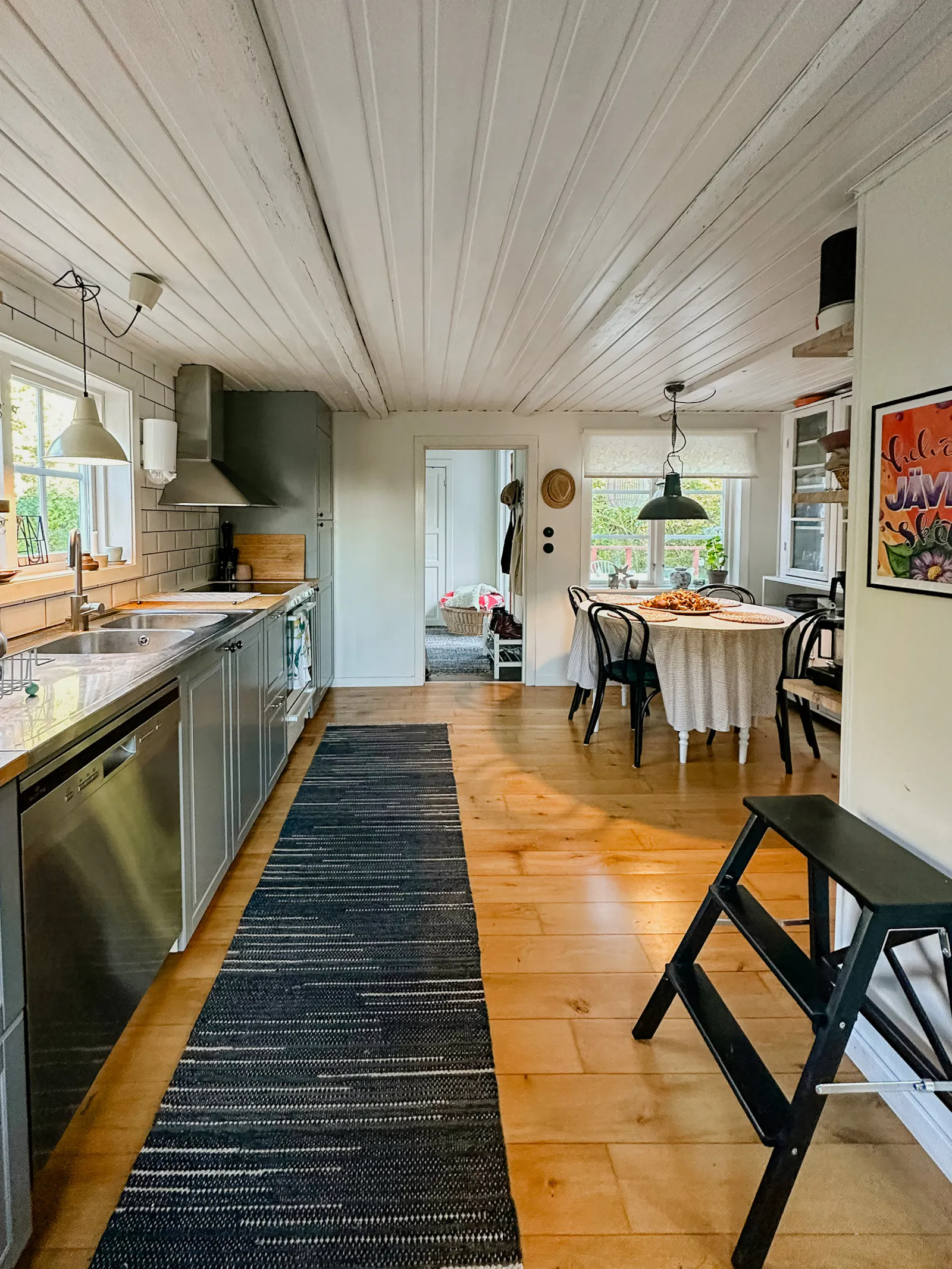Lantlig bondgård från 1800-talet vid Västra Näs – bild 5 av 24
