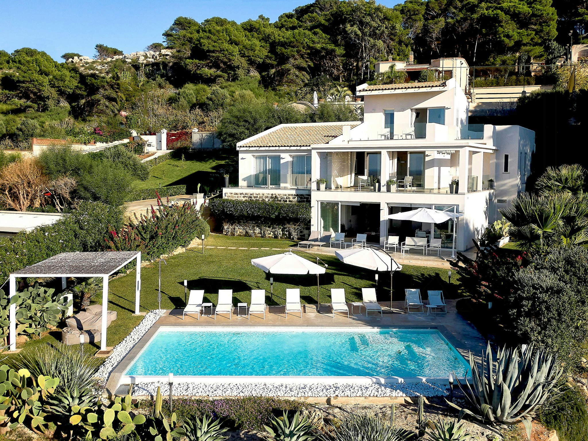 Marsala Holiday Homes with Pools cover image