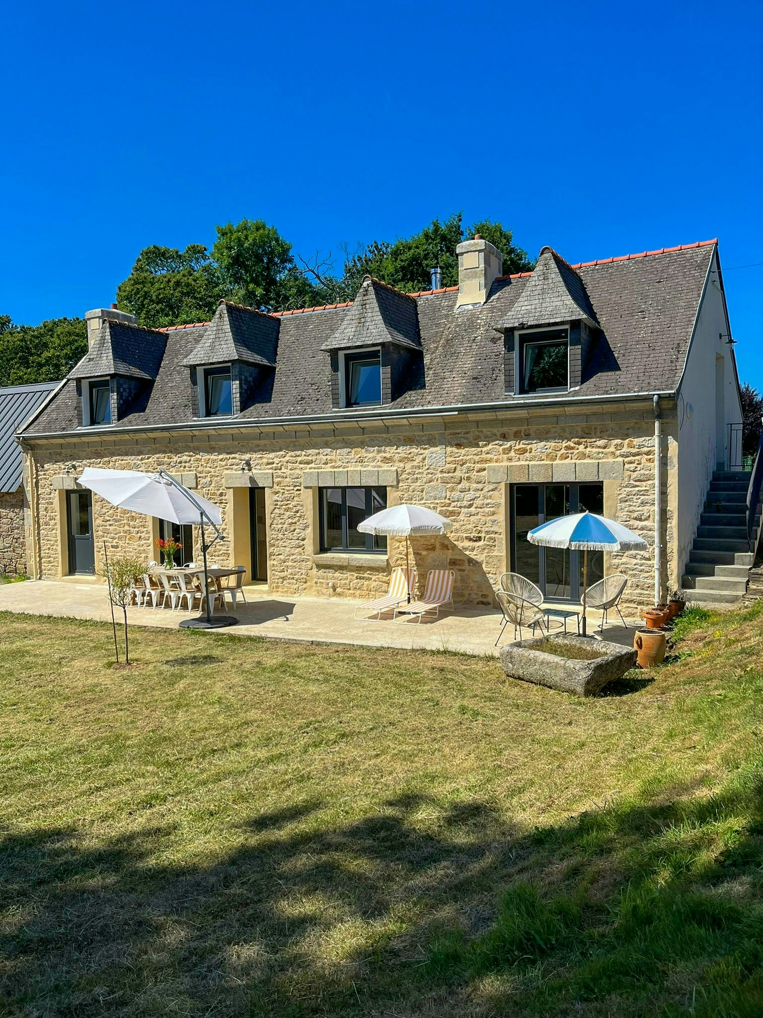 Reduced prices – same curated retreat en Bretaña cover image