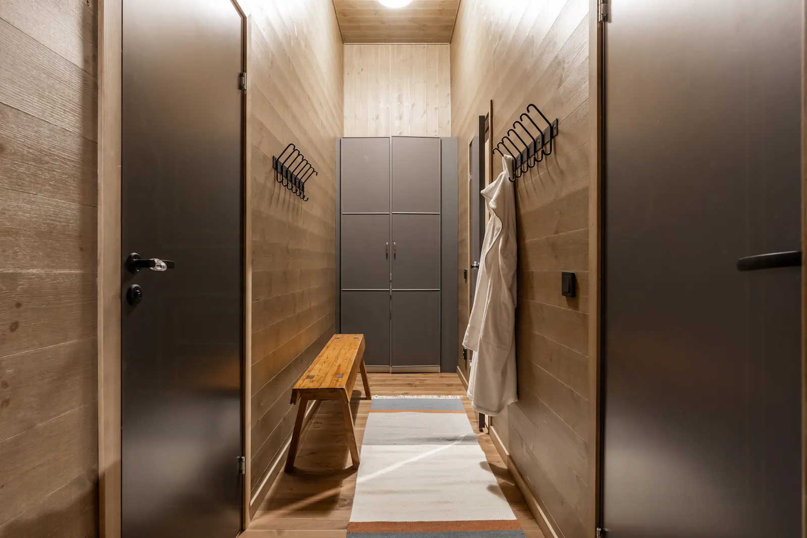 Modernt hus med bastu och fjällutsikt – bild 22 av 24
