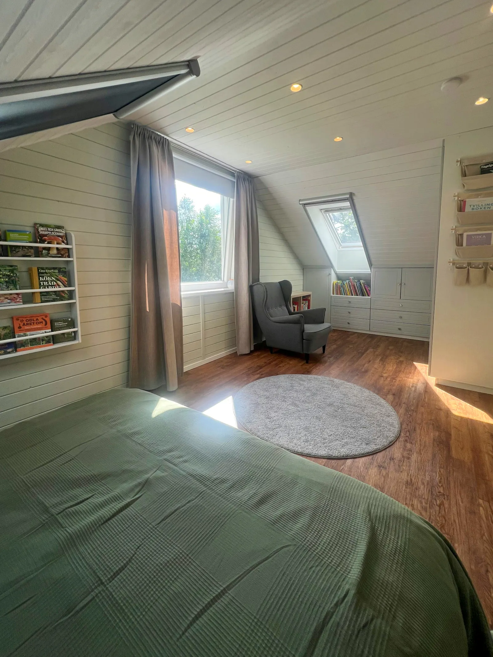 Sjöstuga med privat strand i Sörmland – bild 10 av 24