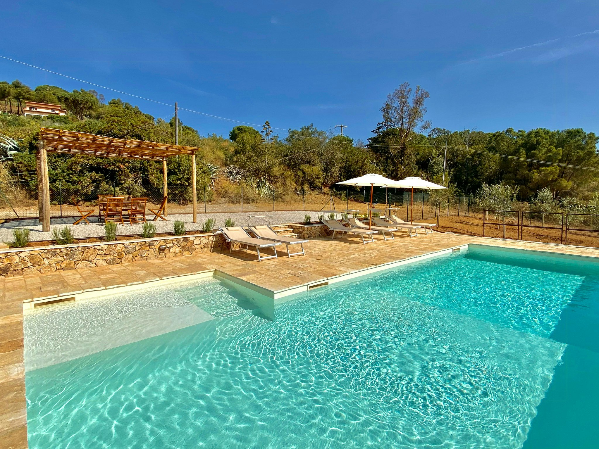 Porto Azzurro cover image