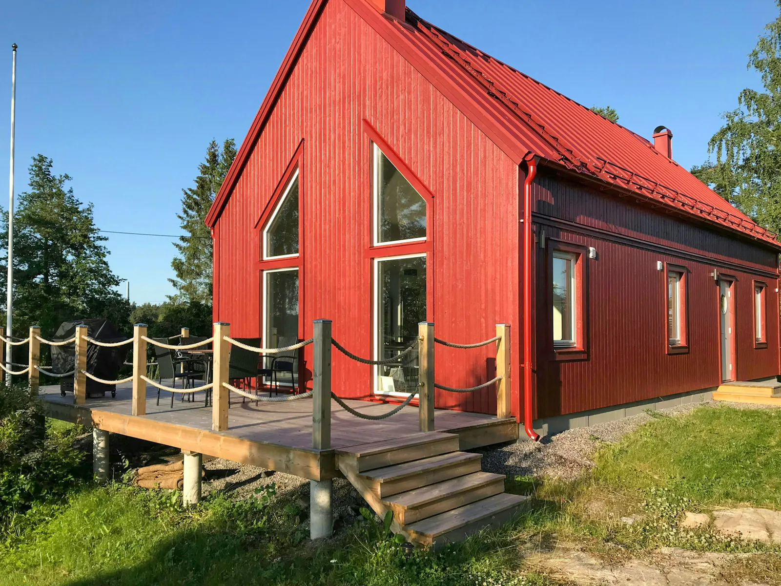 Nybyggt sommarhus vid badsjö i Sala – bild 4 av 24