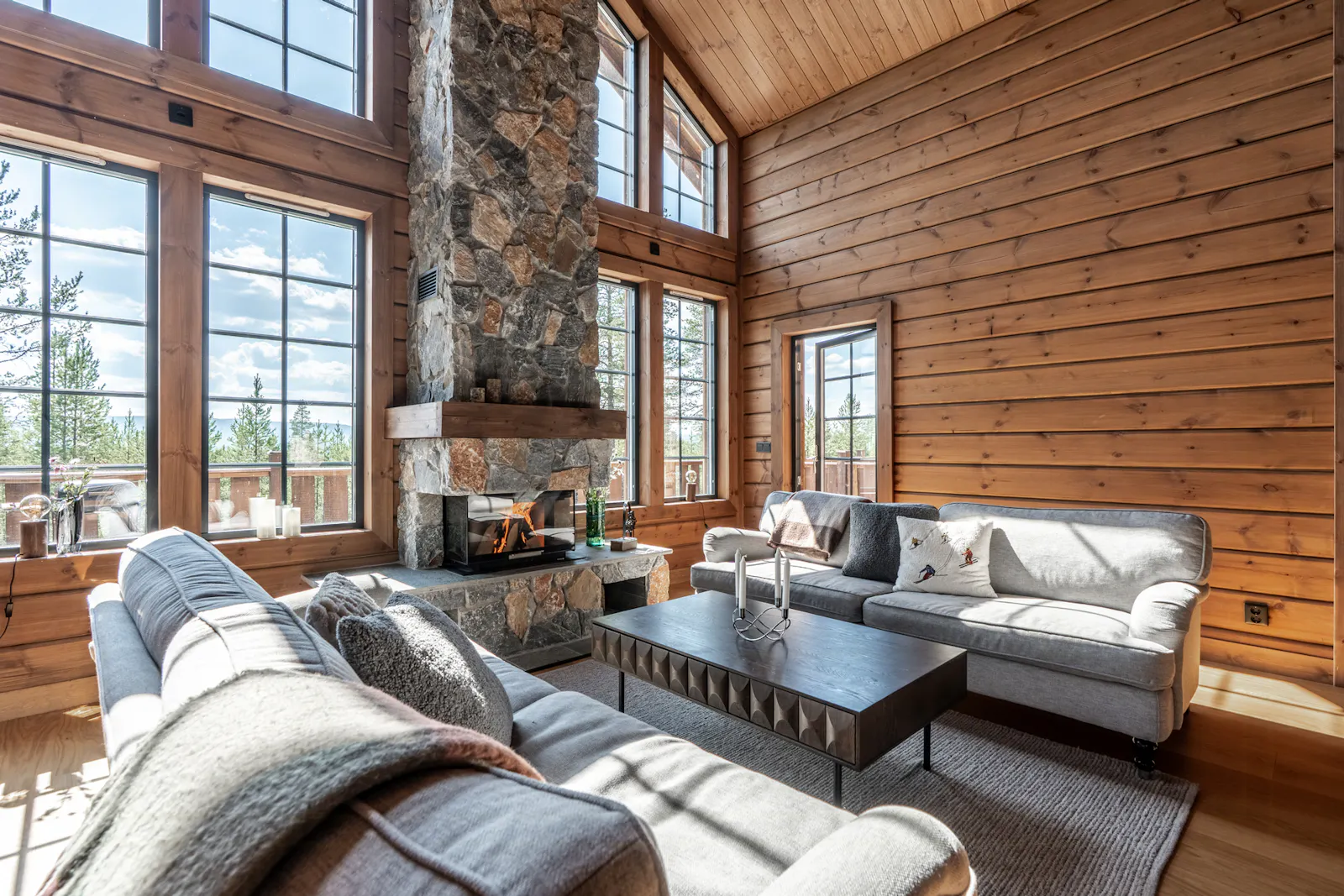 Mountain lodge med utsikt över Idres toppar – bild 14 av 24