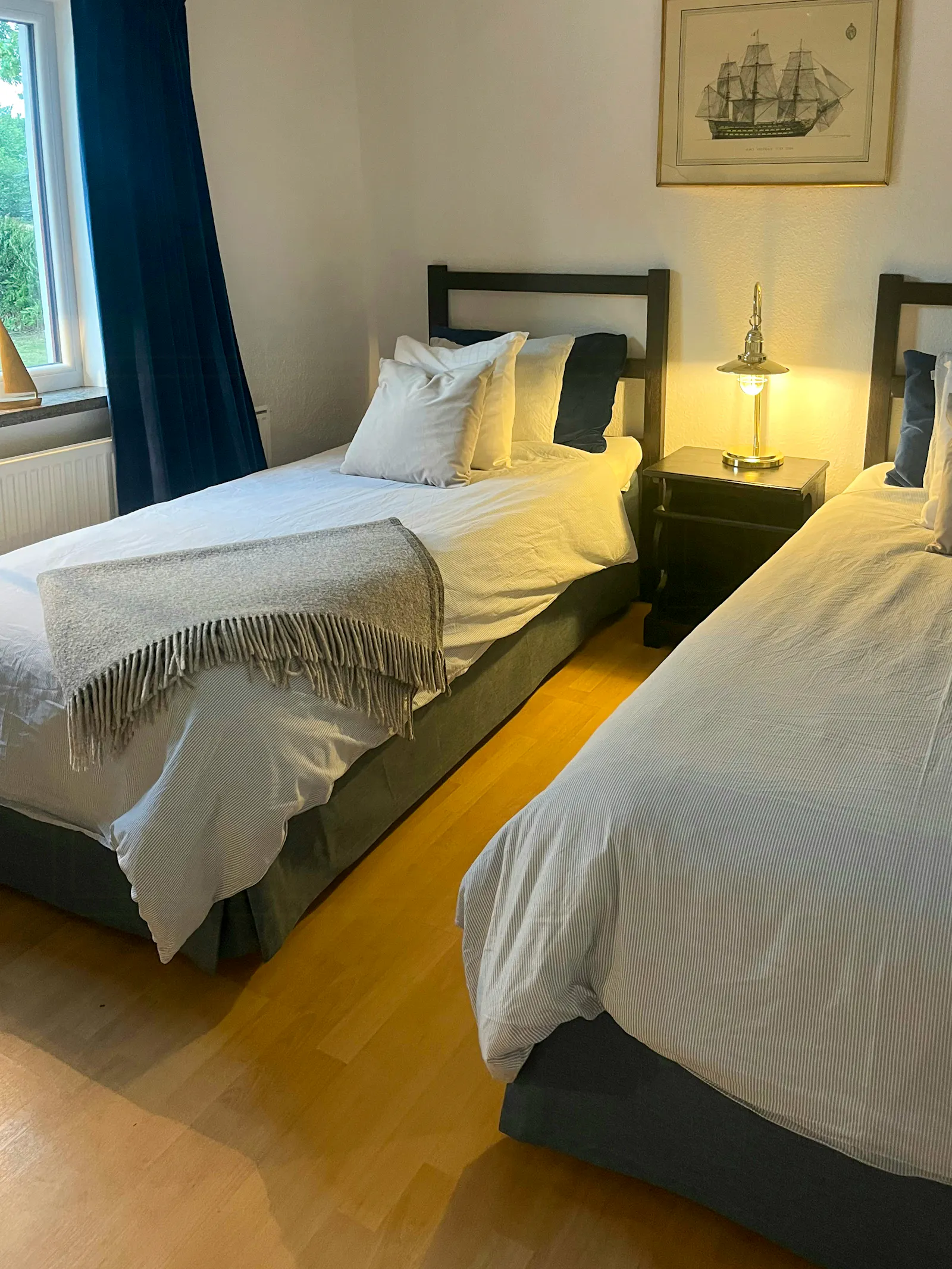 Vackert hus på lugn gård nära Vikens hamn – bild 15 av 24