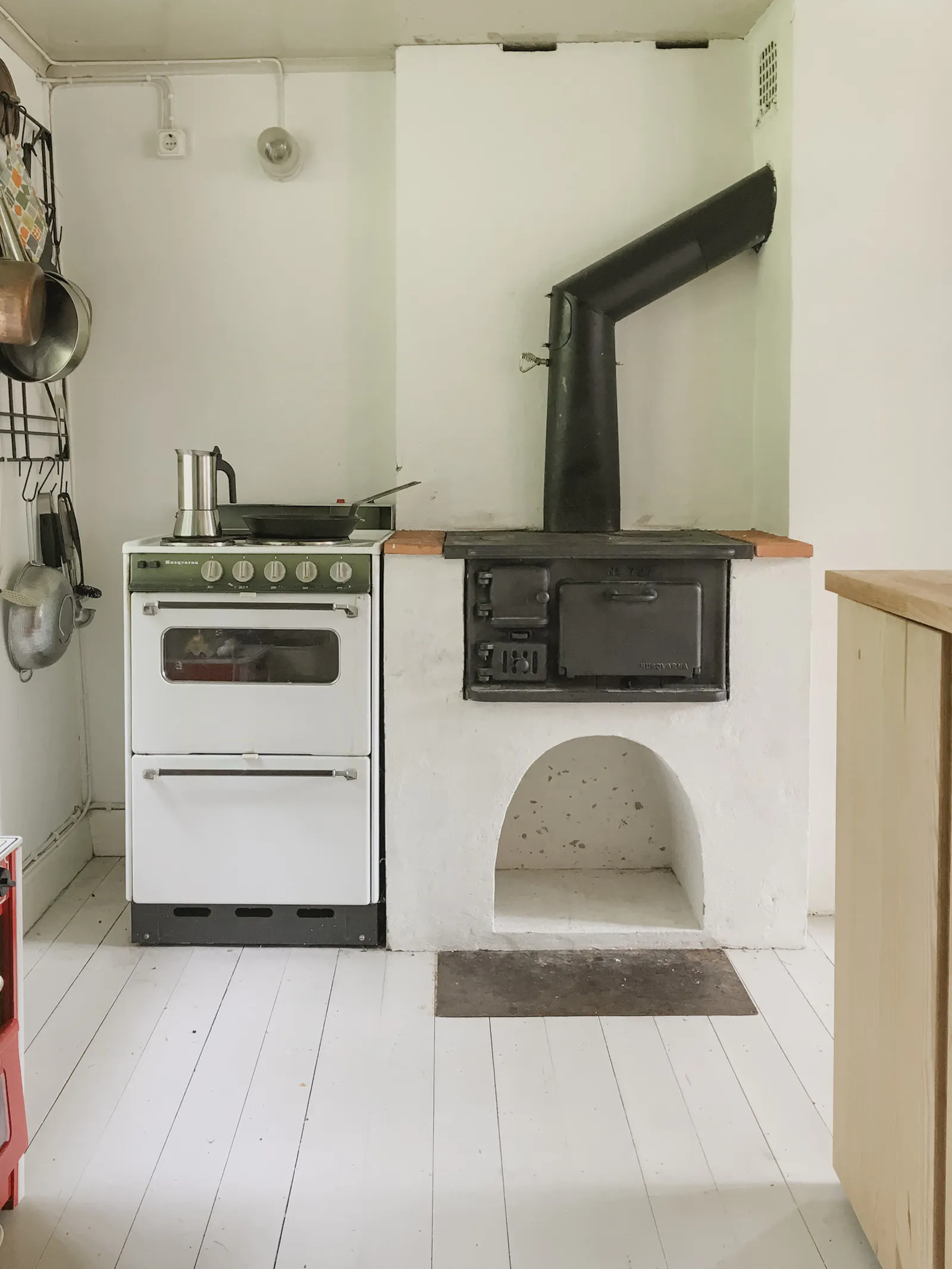 Faluröd stuga från 1800-talet på Bjärehalvön – bild 10 av 24