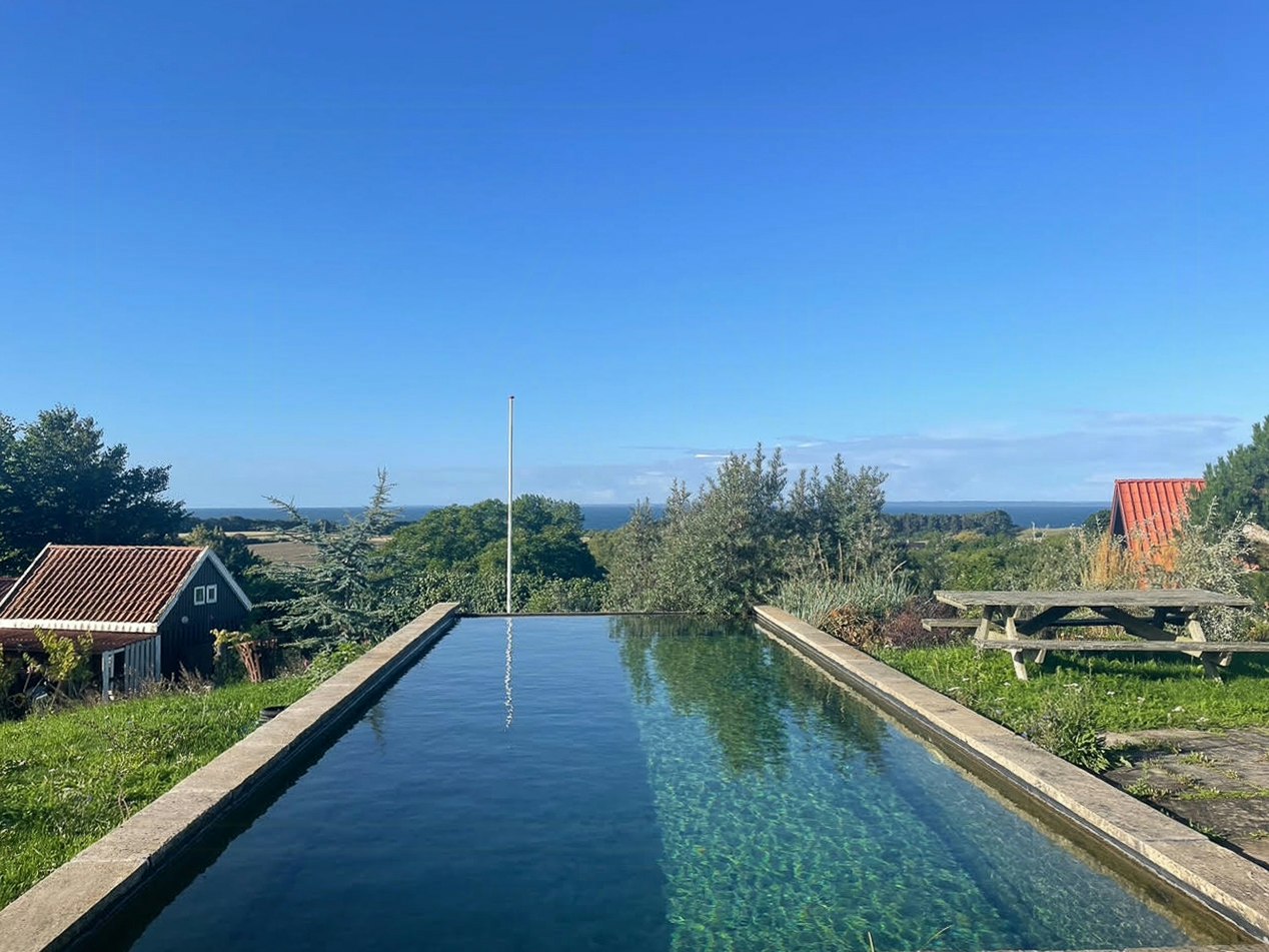 Ferienhäuser mit Außenpool in Djursland cover image
