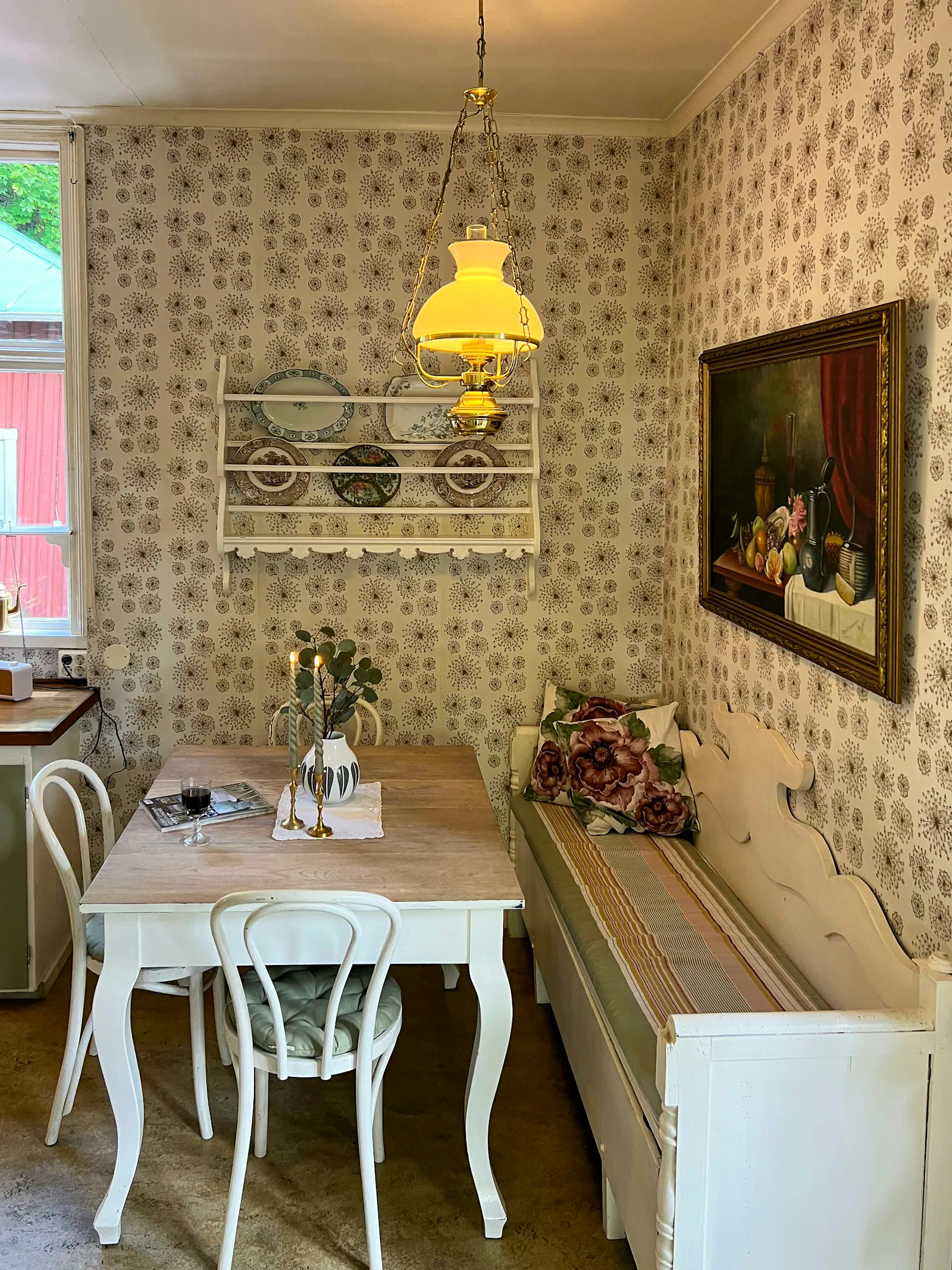 Historisk pärla från 1866 med lugn och charm – bild 7 av 24